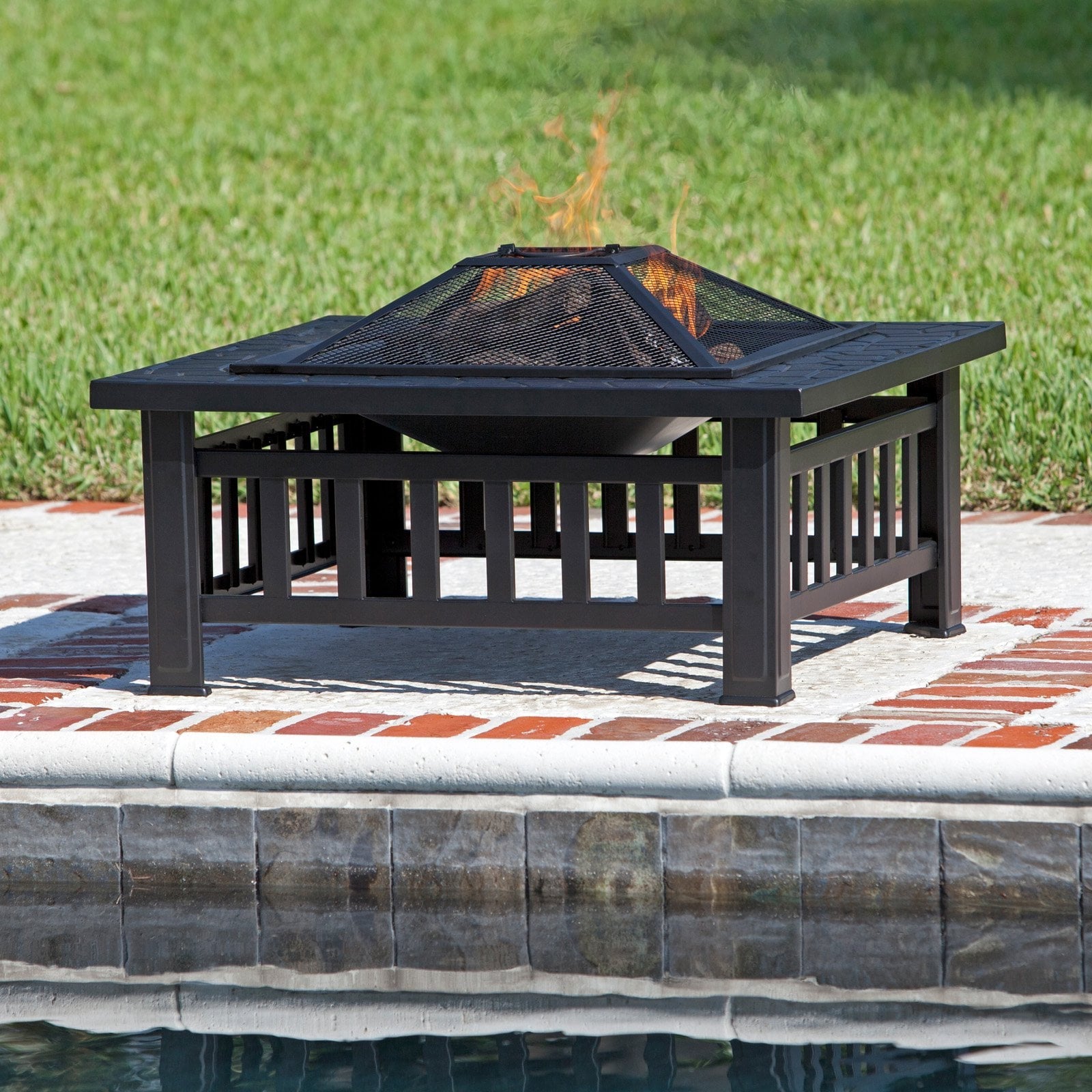 Fire Sense Stonemont 32 in. Fire Pit