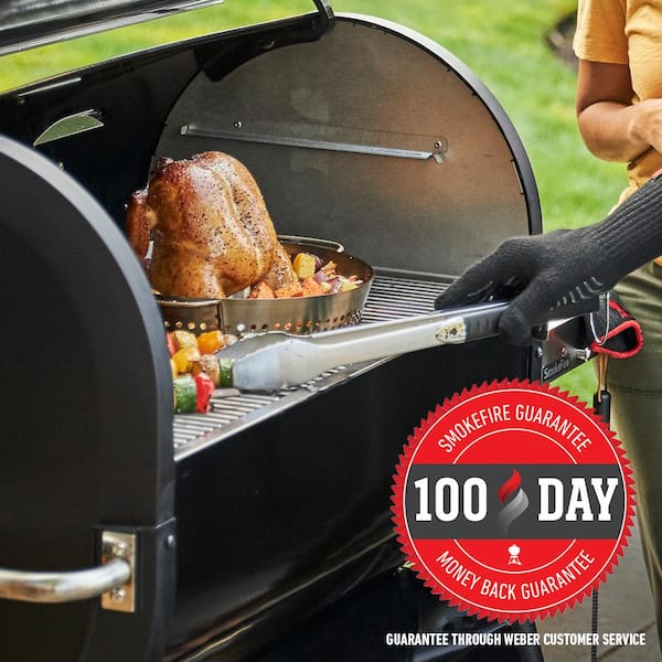 SmokeFire EX4 Wood Fired Pellet Smart Grill in Black (2nd Gen)