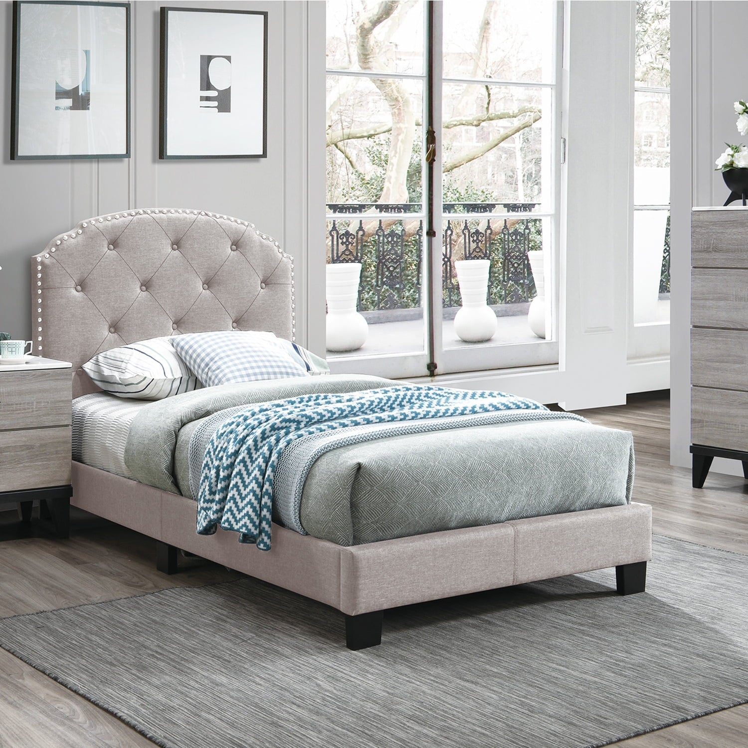 Poundex F9573T Youth Upholstered Bed Frame with Slats in Light Gray Burlap Fabric - Twin Size