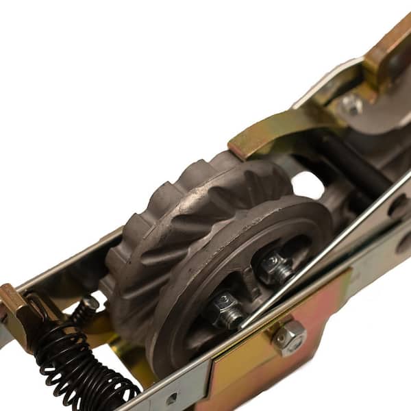 1,500 lb. 3/4 Ton Capacity 10:1 Leverage Rope Puller Come Along Tool with 20 ft. of Highway Approved Rope