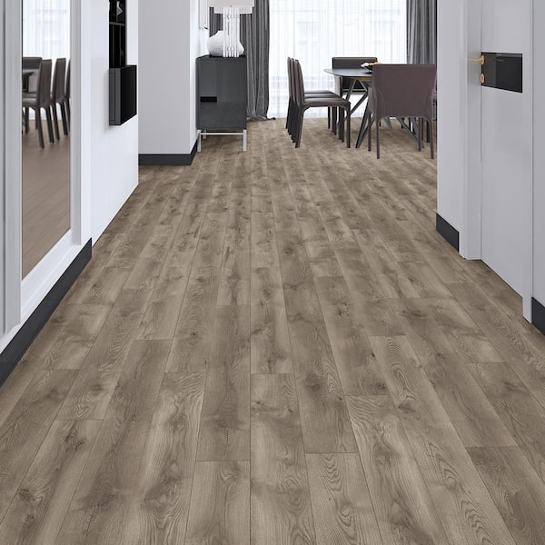 Hillsburn Oak 12 mm T x 7.6 in. W Waterproof Laminate Wood Flooring (16 sqft/case)