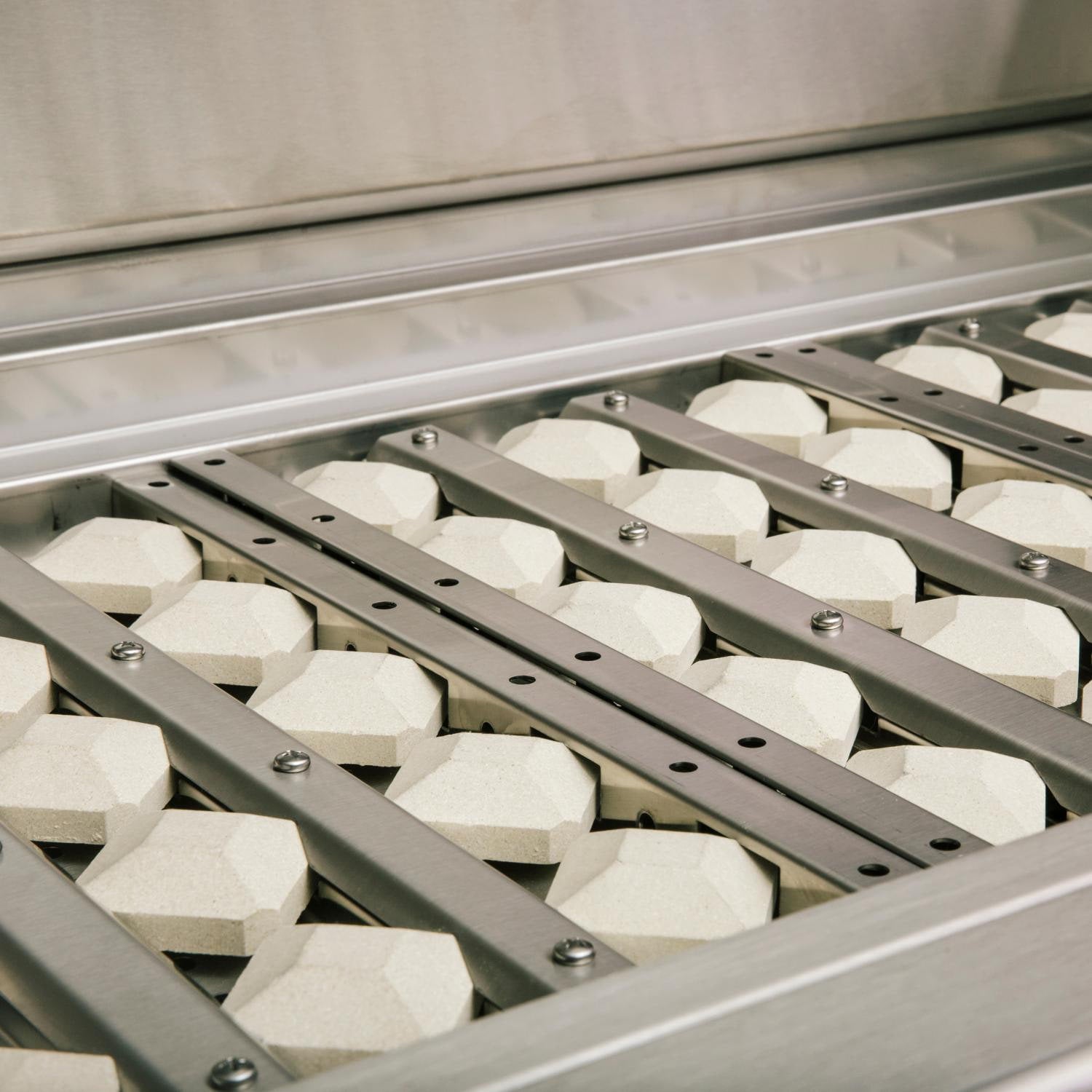 Coyote C2SL36NG S Series 3 Burner 875 Square Inch Built In Natural Gas Grill