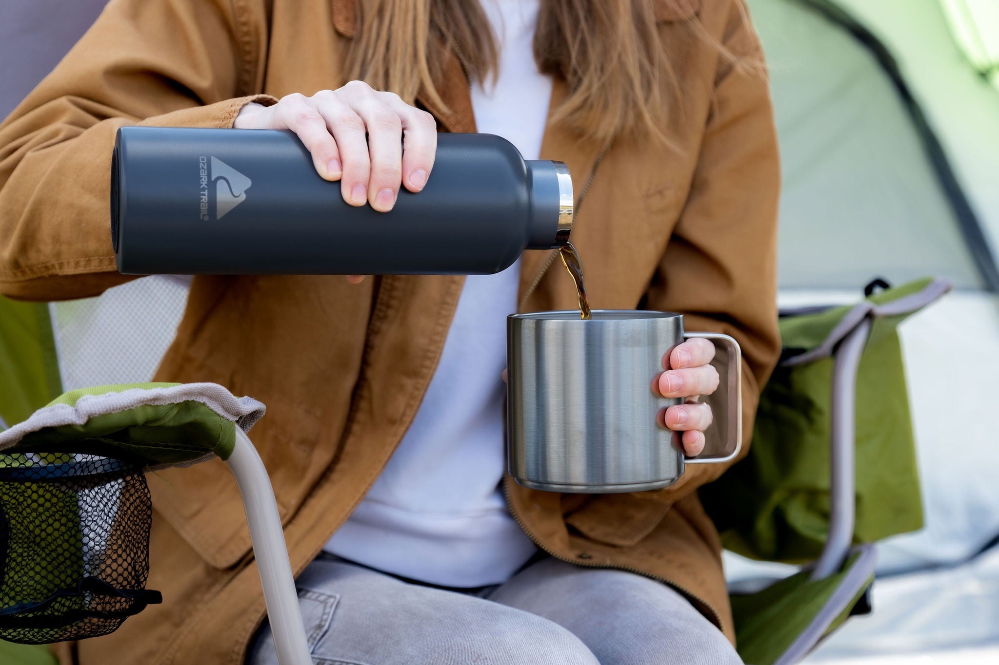 Ozark Trail 24 fl oz Blue Insulated Stainless Steel Water Bottle, Twist Cap with Loop Handle