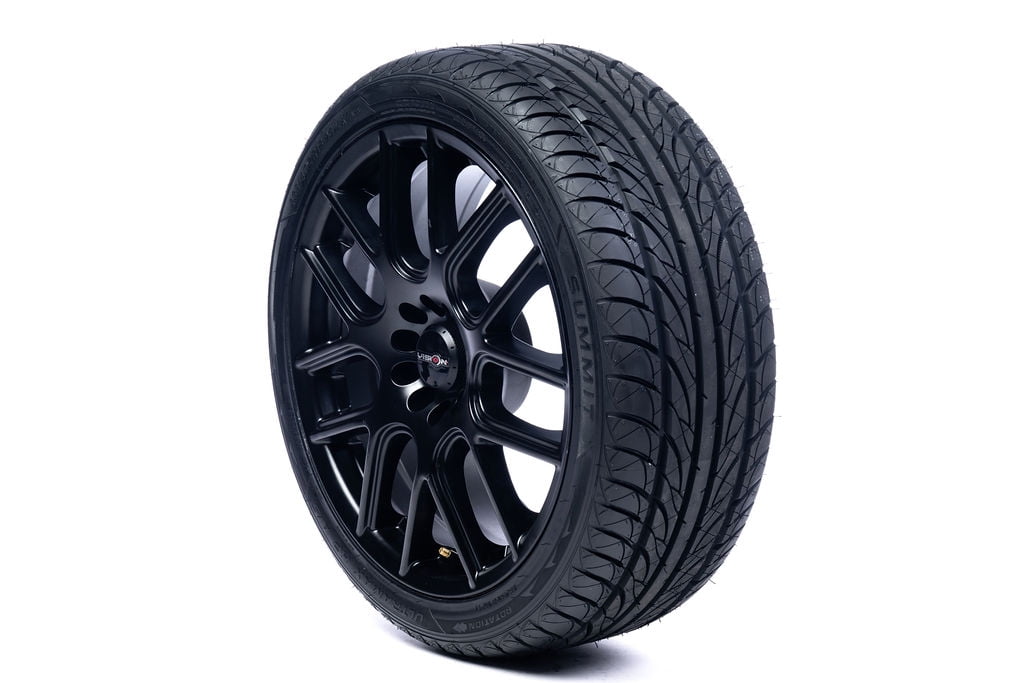 UltramaX HP All-Season Tire - 235/55R17 99W