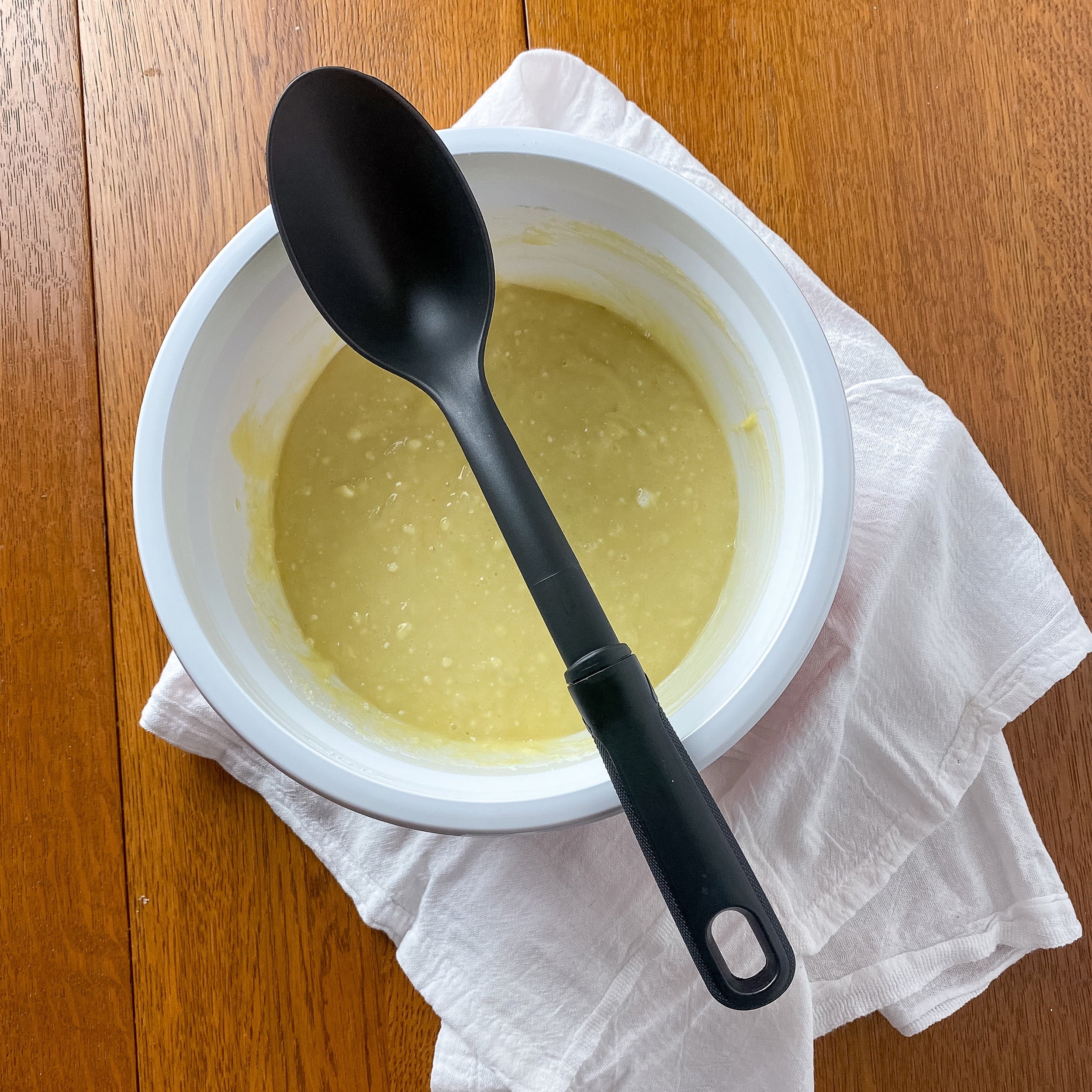 Mainstays Nylon Solid Basting Spoon, Soft-Touch Handle, Black, Dishwasher Safe