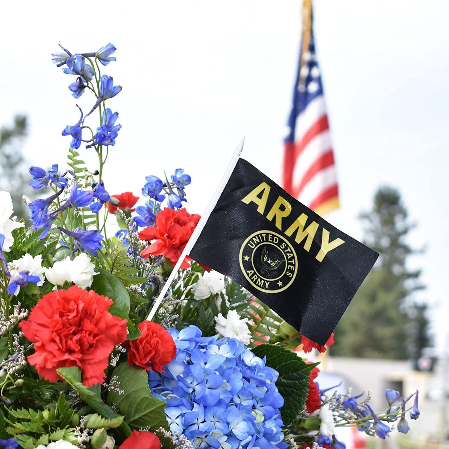 Anley US Army Gold Crest Mini Flag 12 Pack - Hand Held Miniature United States Military Flags