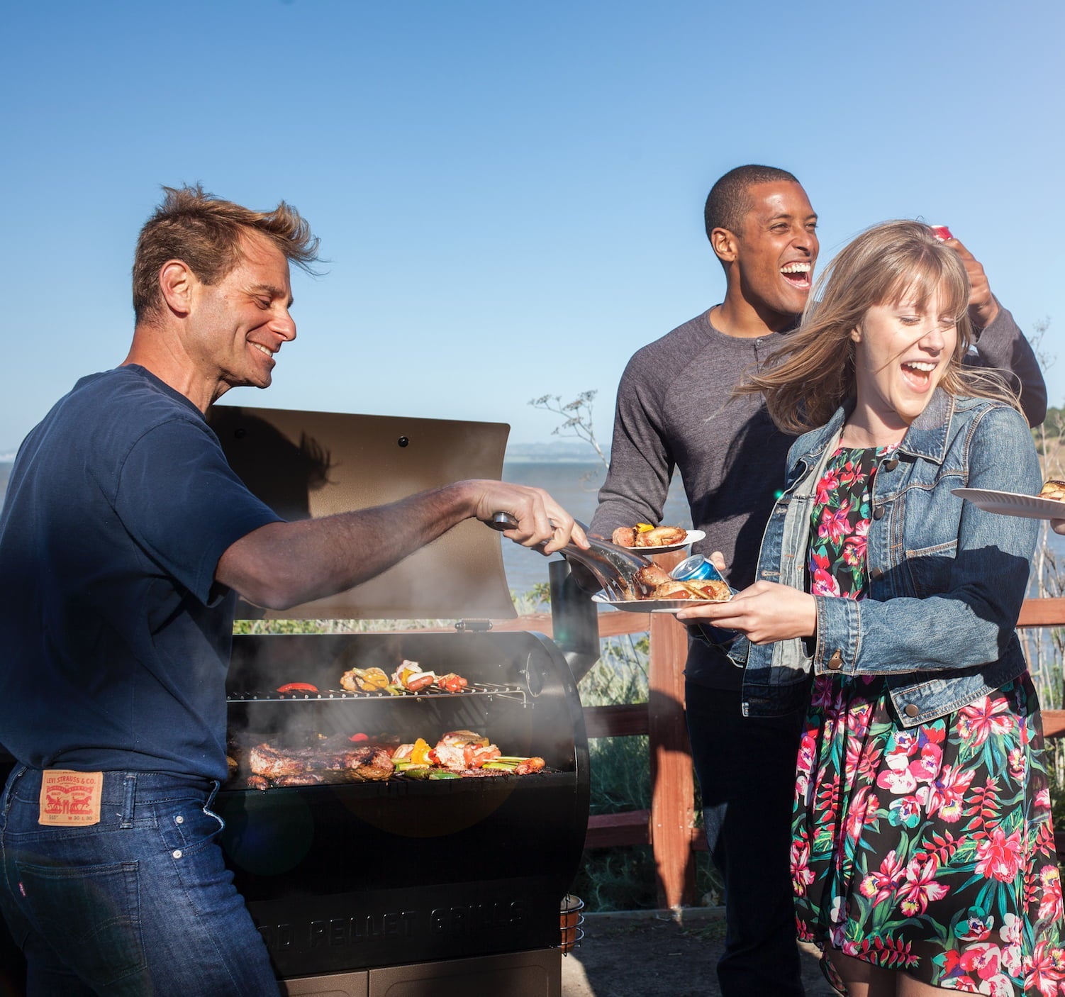 Grills ZPG-7002C3E 697 sq. in. Pellet Grill & Smoker Bronze