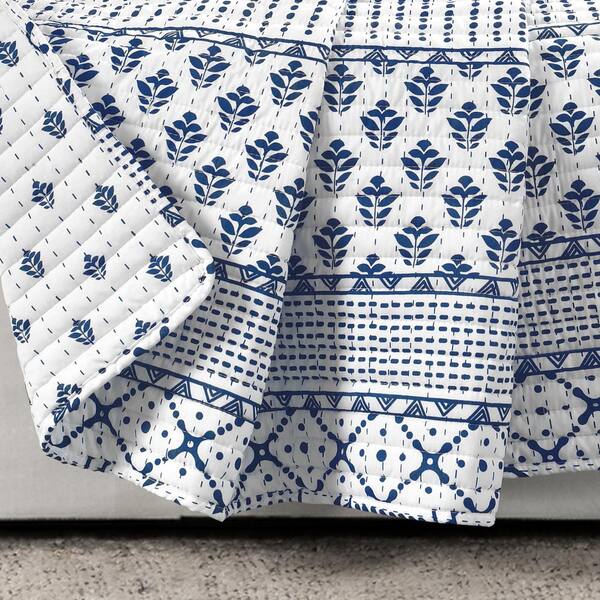 Monique Stripe Navy/White Single Throw Blanket 50 in. x 60 in.