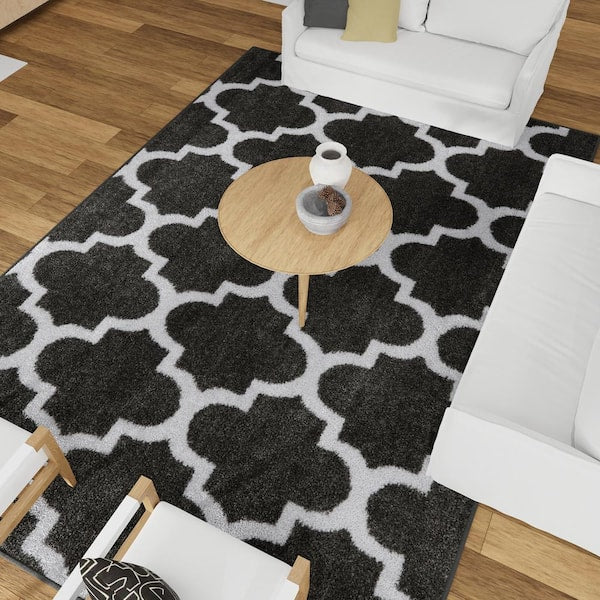 Seyward Grey 8 ft. x 10 ft. Trellis Shag Area Rug
