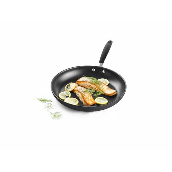 Good Grips 2-Piece Hard-Anodized Aluminum Ceramic Nonstick Frying Pan Set in Black