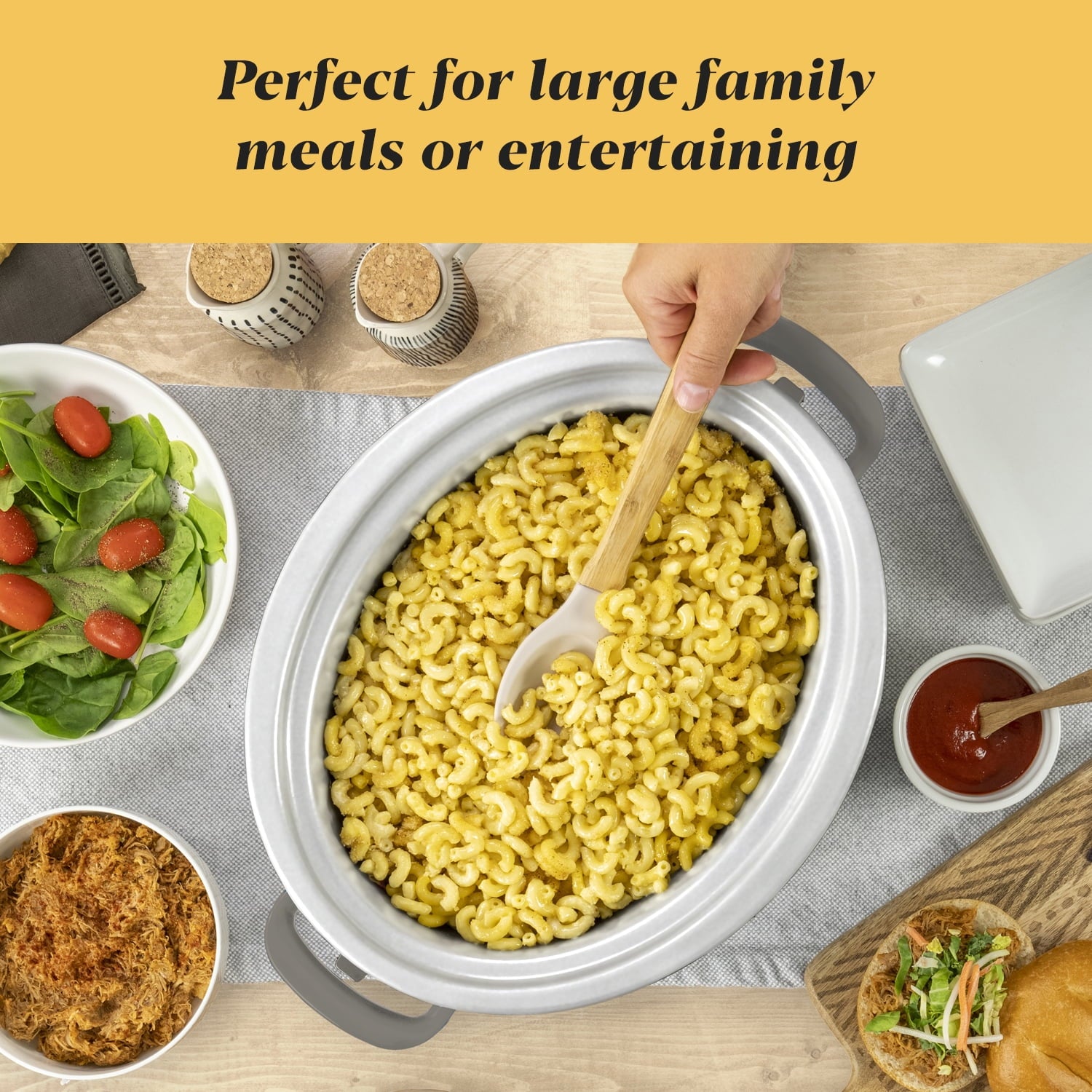 Crockpot 7-Quart Cook and Carry Programmable Slow Cooker, Grey