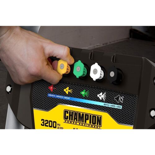 Champion Power 3200 psi 2.5 GPM Cold Water Gas Pressure Washer with Honda Engine
