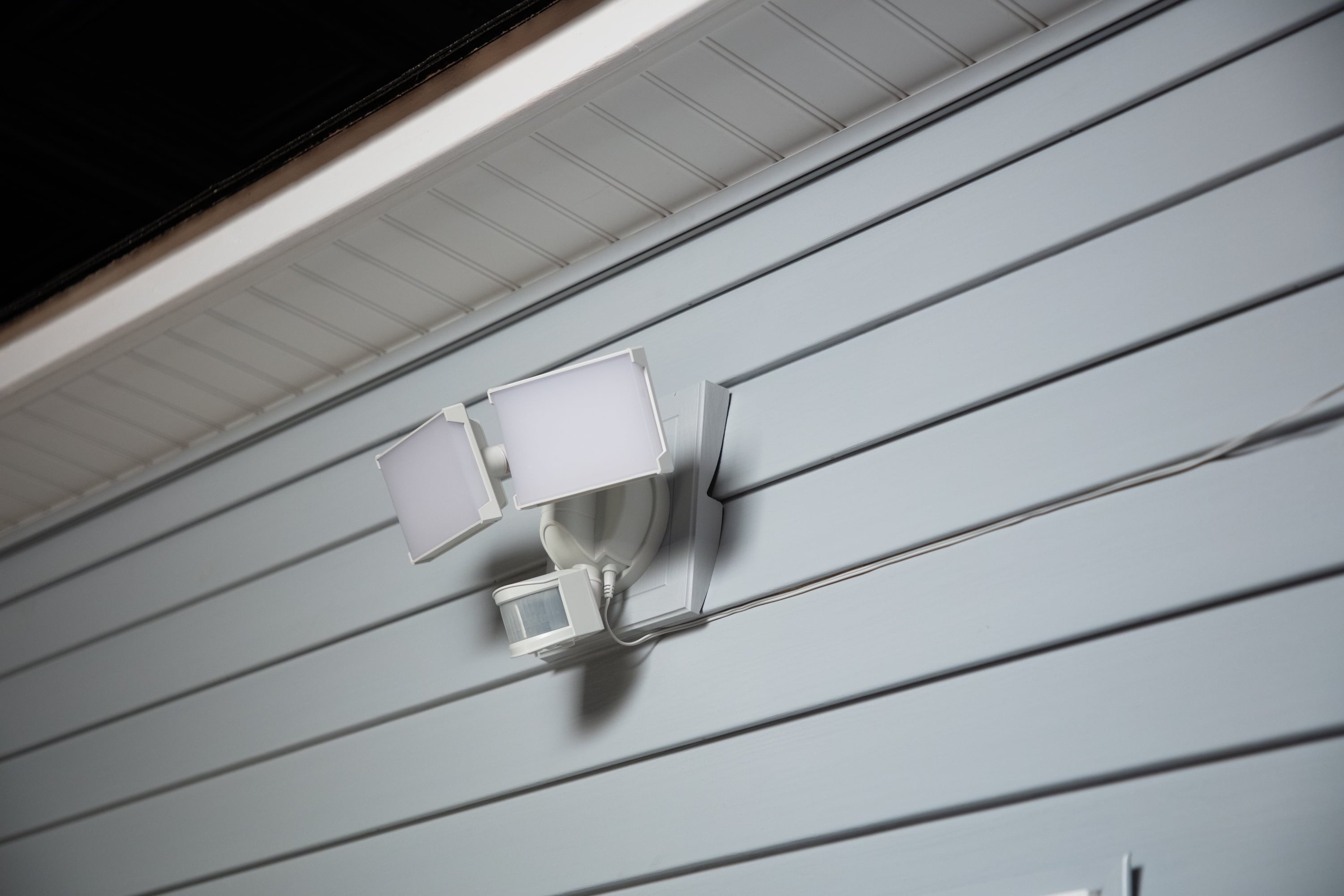 HT 1500 Lumen Solar Security Light