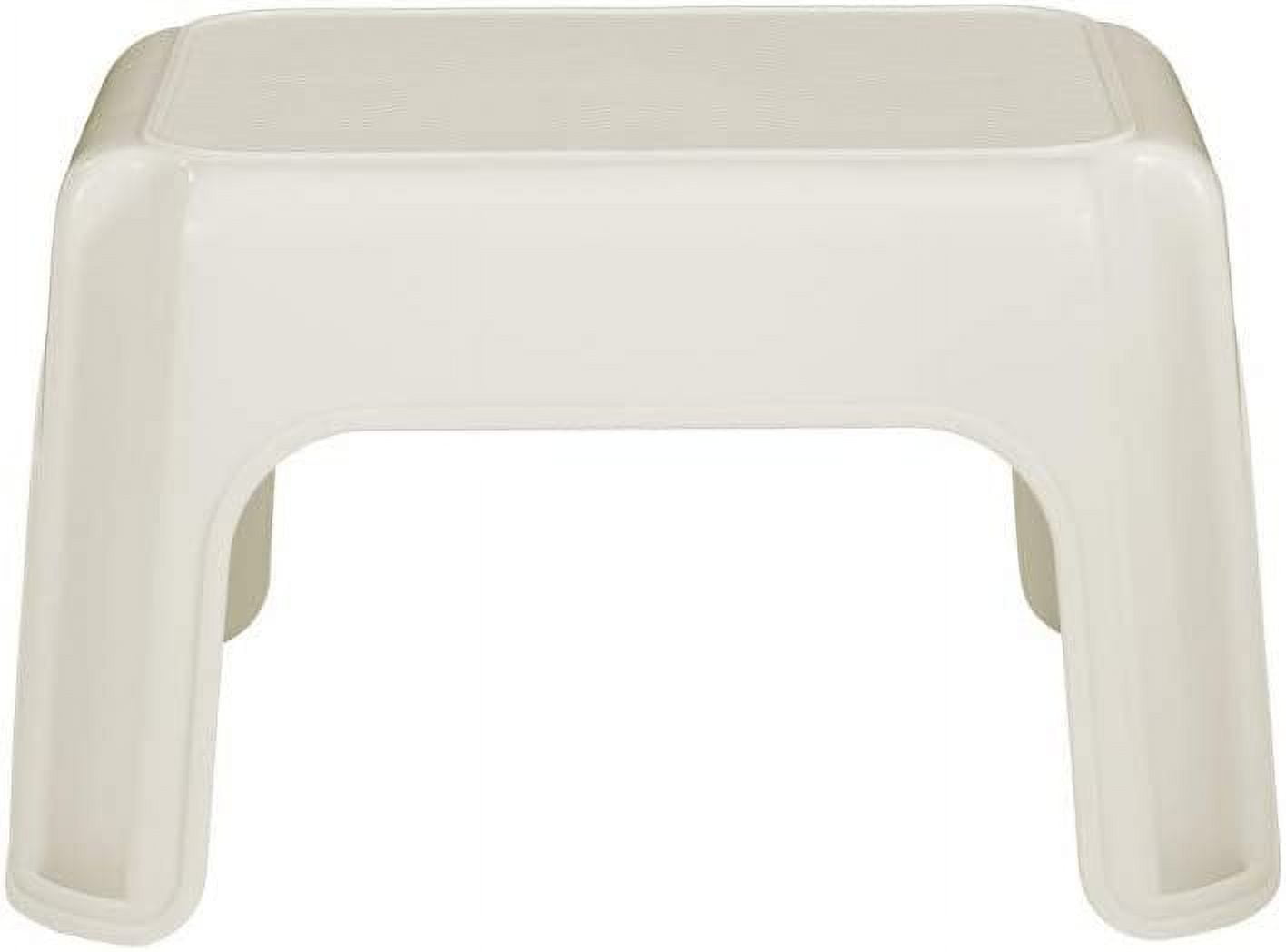 Rubbermaid Roughneck Step Stool, Bisque, Lightweight, Holds up to 300 pounds, Ideal for Kitchen and Bath, Skid-Resistant