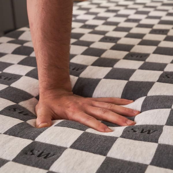 Queen Medium Firm Gel Memory Foam 12 in. Cool and Cloud-like Soft Mattress, Bed-in-a-Box Mattresses