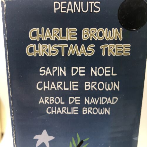 PEANUTS 2018 Charlie Brown 18-inch Christmas Tree with ornament in box