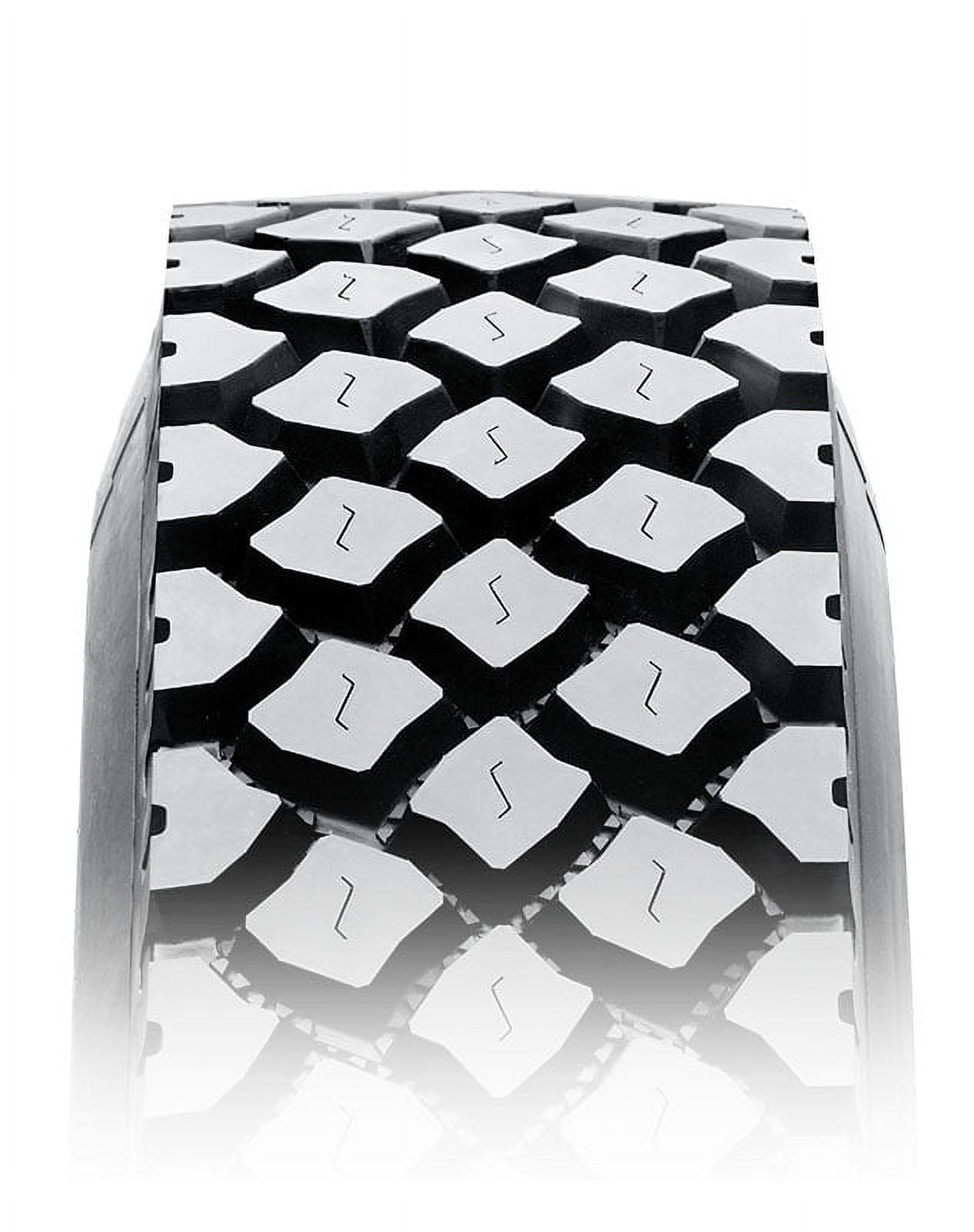 BlackHawk BDM90 11R22.5 146/143K H Tire