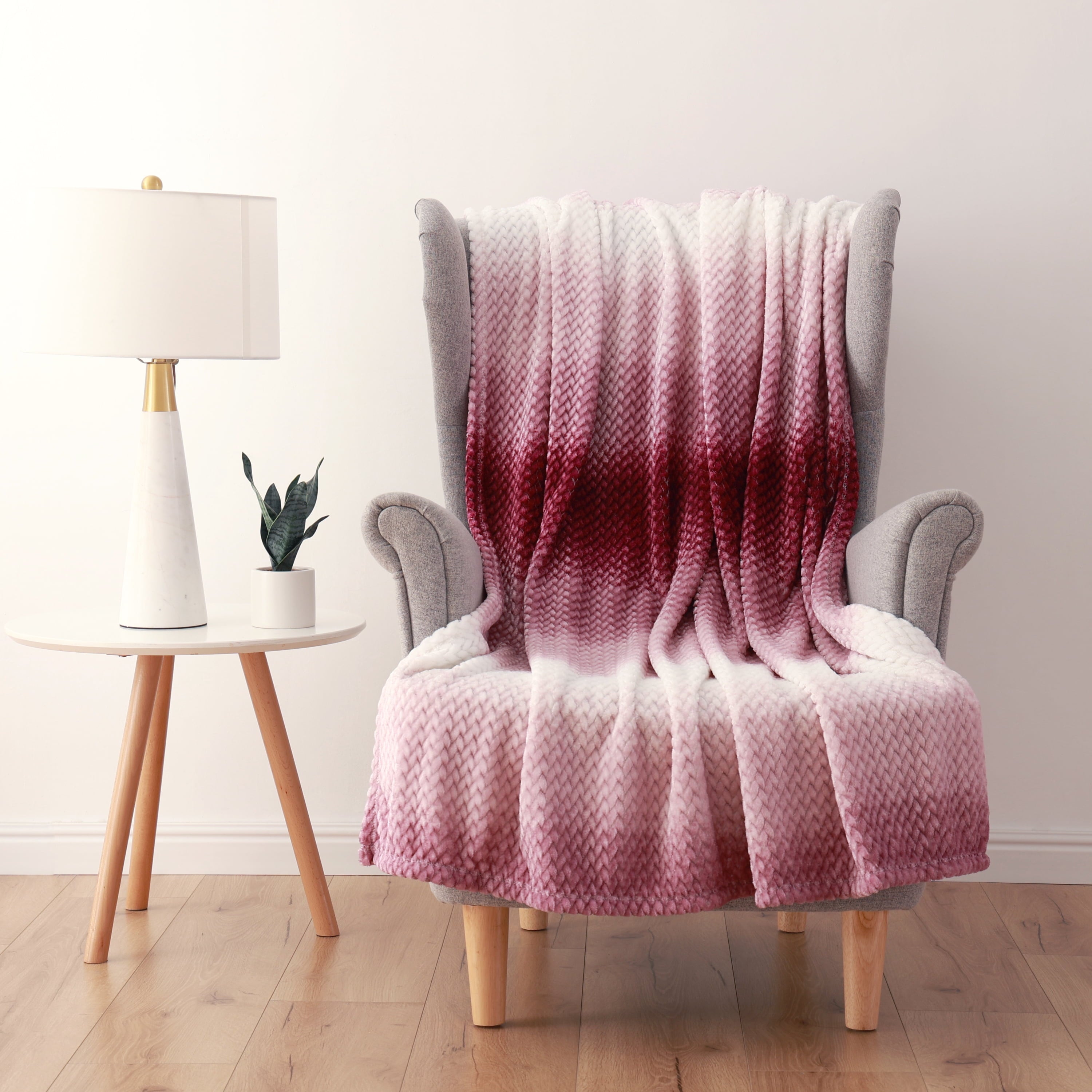 Mainstays Ombre Velvet Plush Throw, 50 X 60 - Plum