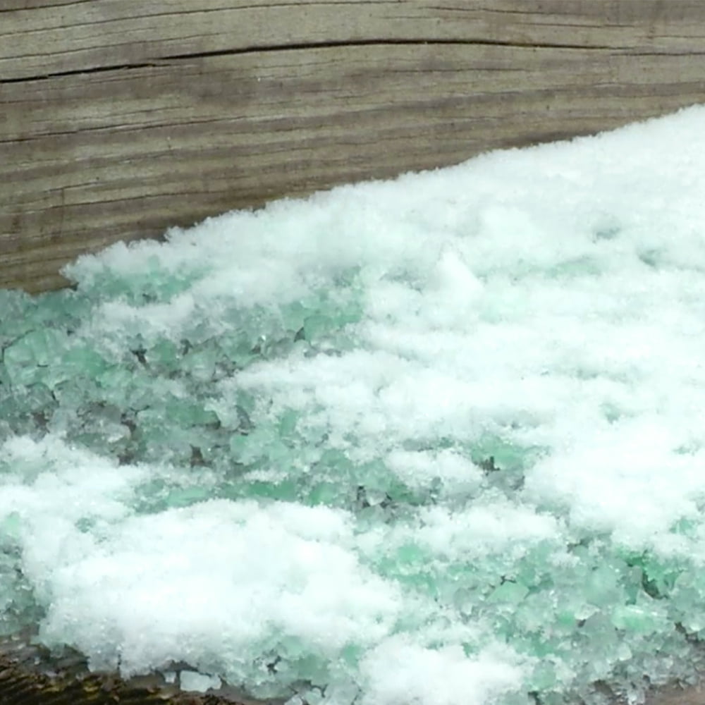 Snow Joe 20lb Pet-Safer Blend Premium Ice Melt