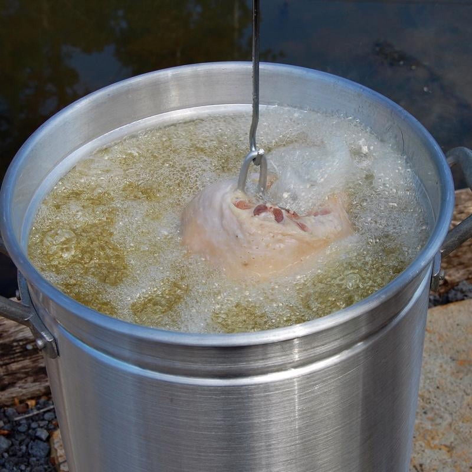 Bayou Classic 30-QT. Turkey Fryer