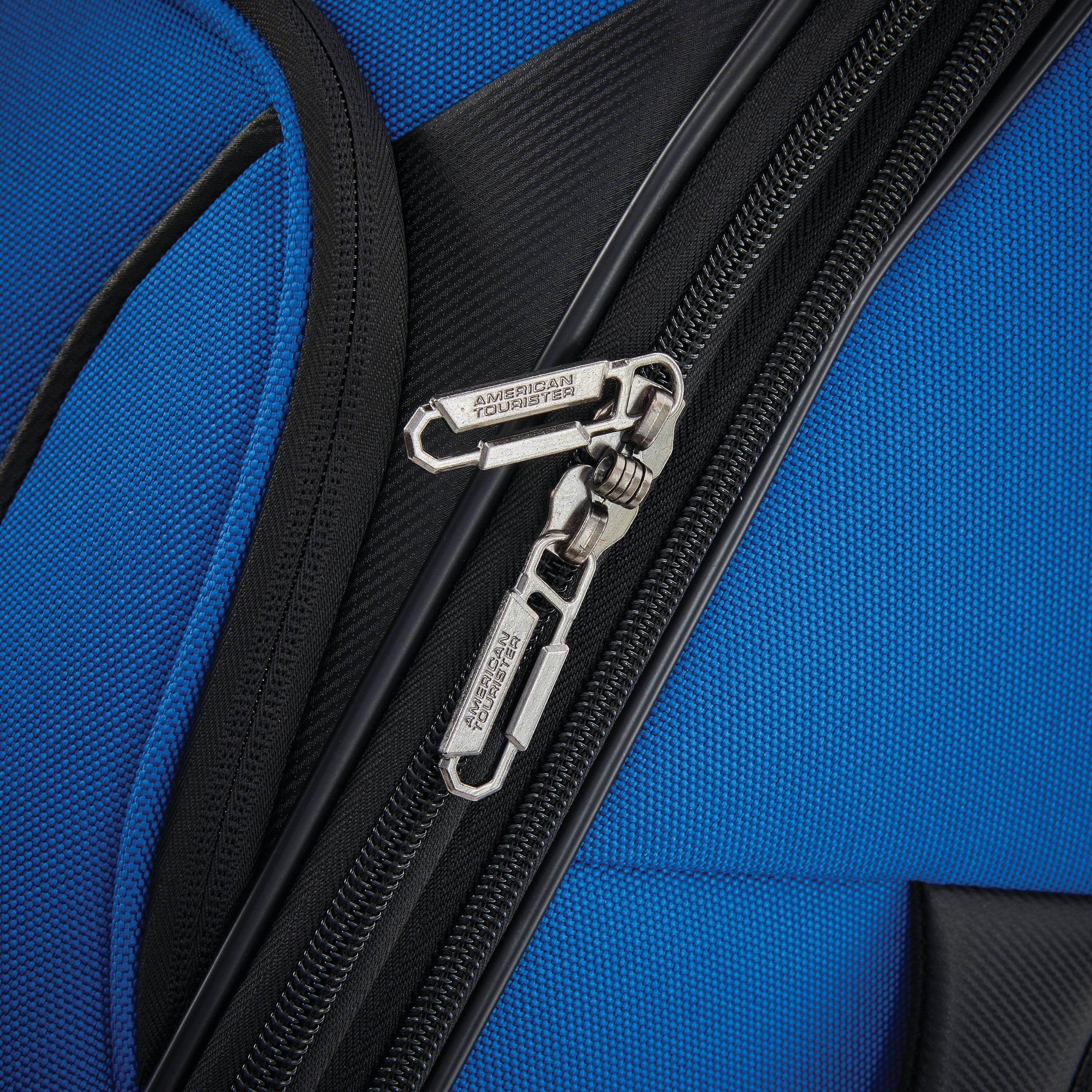 American Tourister 4 KIX 2.0 24