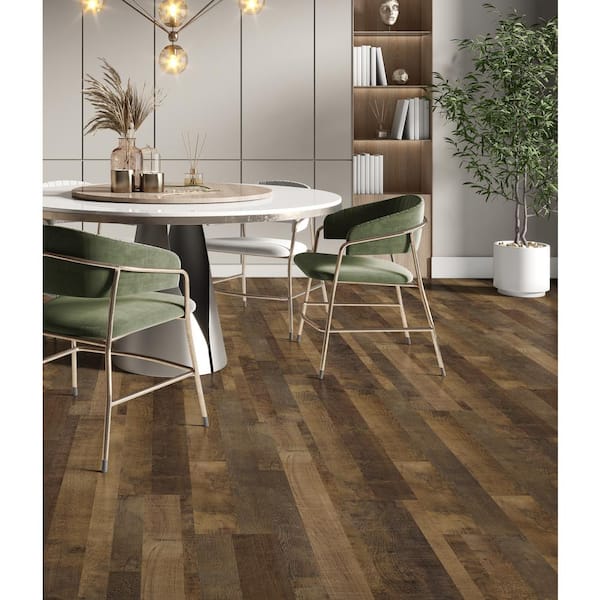 Brookhaven Oak 7 mm T x 8 in. W Laminate Wood Flooring (23.9 sqft/case)