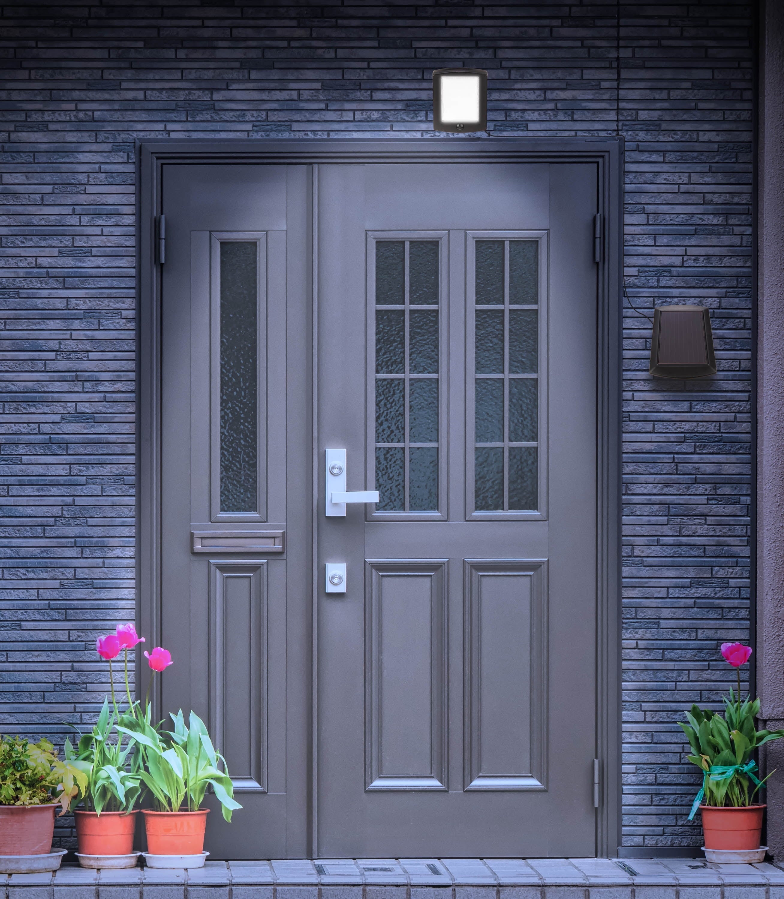 Hyper Tough Solar LED Motion Sensing Security Light, 500 Lumens