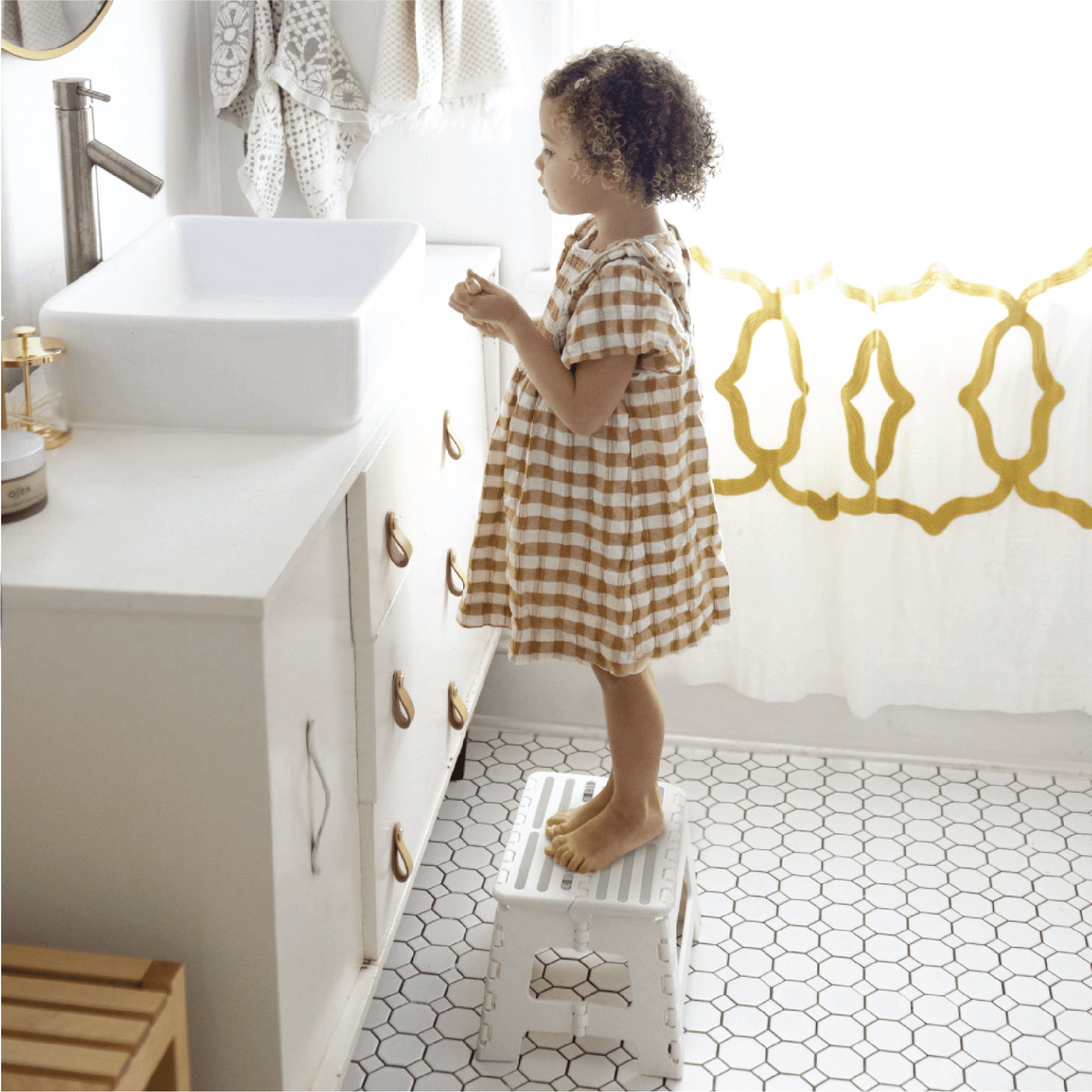 Jool Baby Click 'N Climb Locking Step Stool, Non-Slip, Carry Handle - White