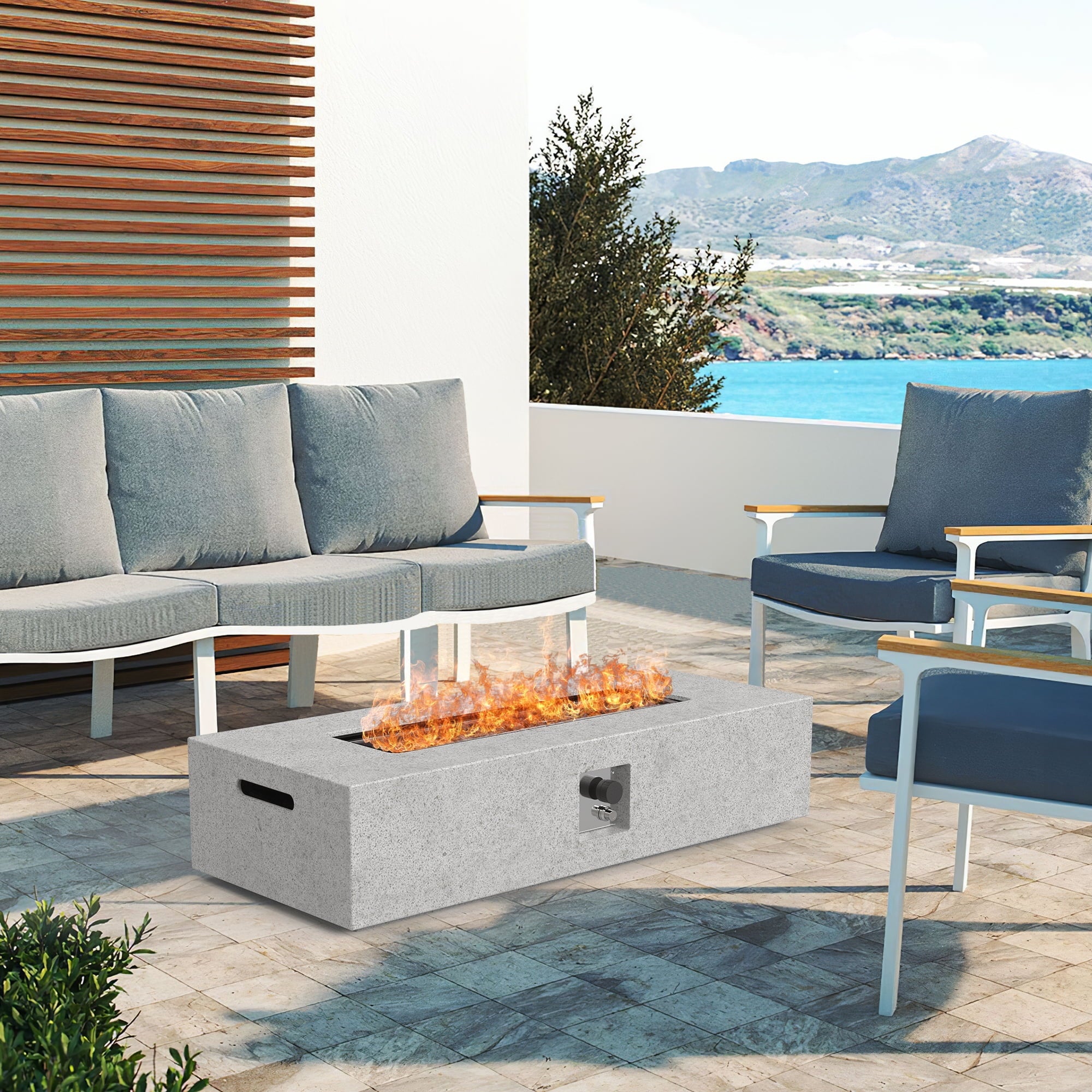 ESSENTIAL LOUNGER 56