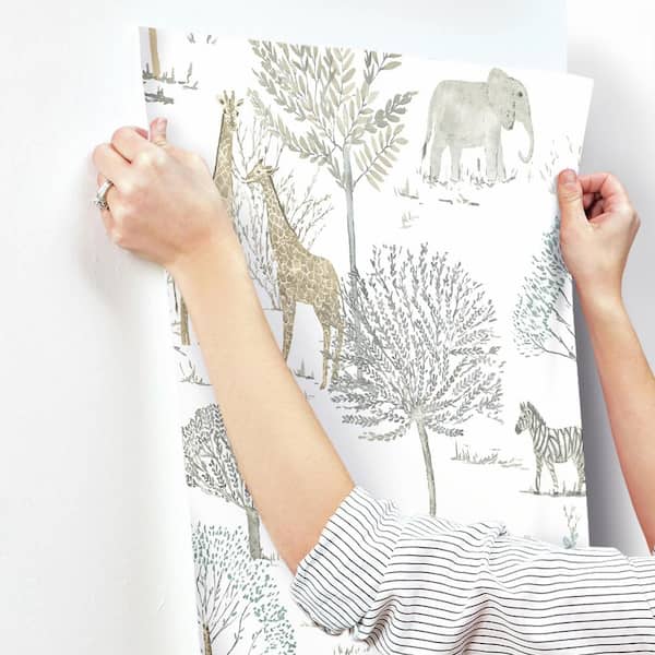 On The Savanna Spray and Stick Wallpaper (Covers 56 sq. ft.)