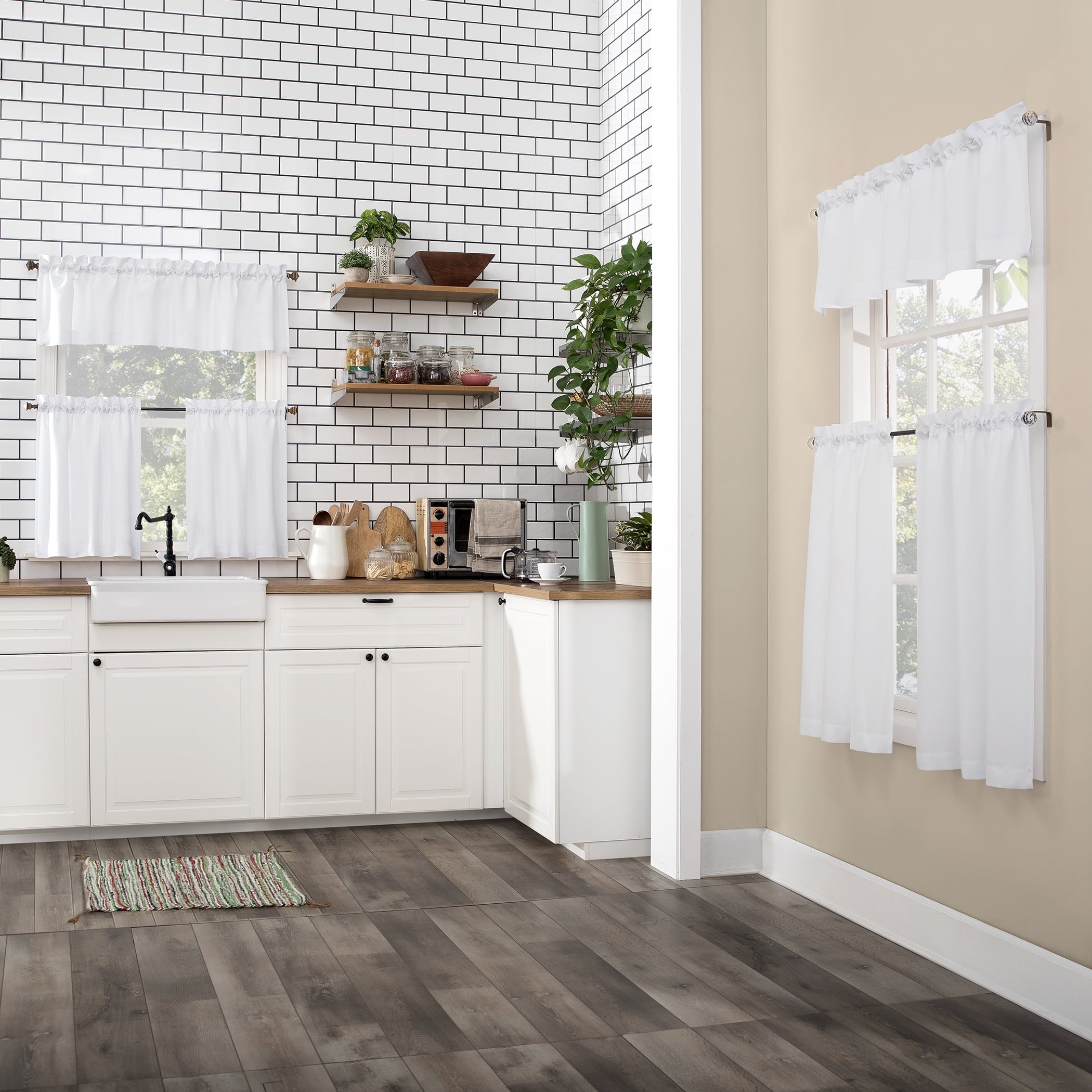 Mainstays Solid 3 Piece Kitchen Curtain Set, Adult