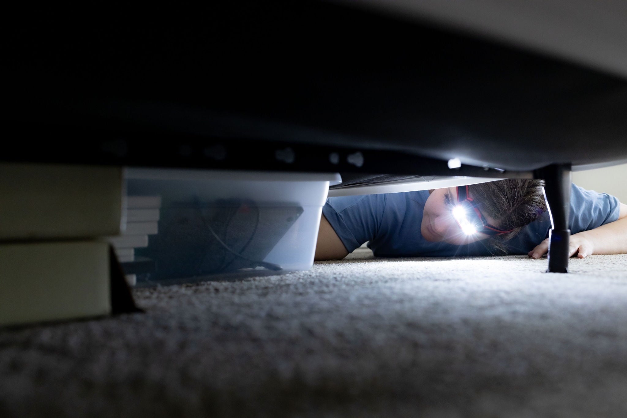 Hyper Tough 300-Lumens LED Headlamp, 3 AAA Batteries