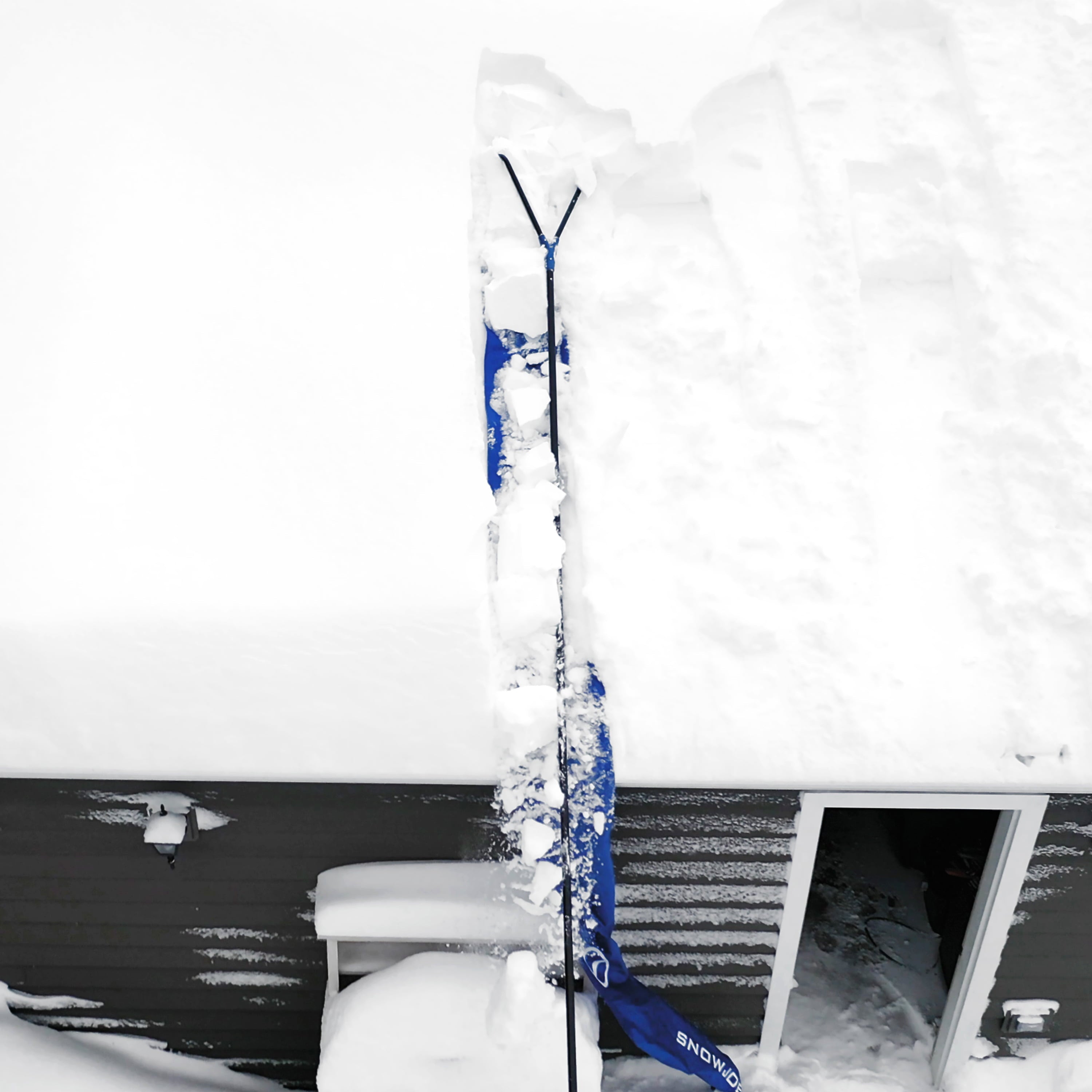 Snow Joe Pro Snow Removal Roof Rake W/ 20-foot Debris Slide, 28-foot Max Reach