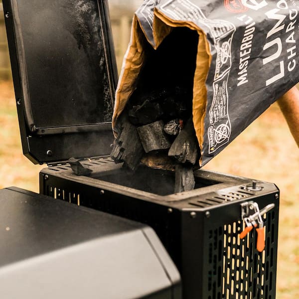 Gravity 800 Digital Charcoal Grill, Griddle and Smoker Combo in Black Plus Cover Bundle