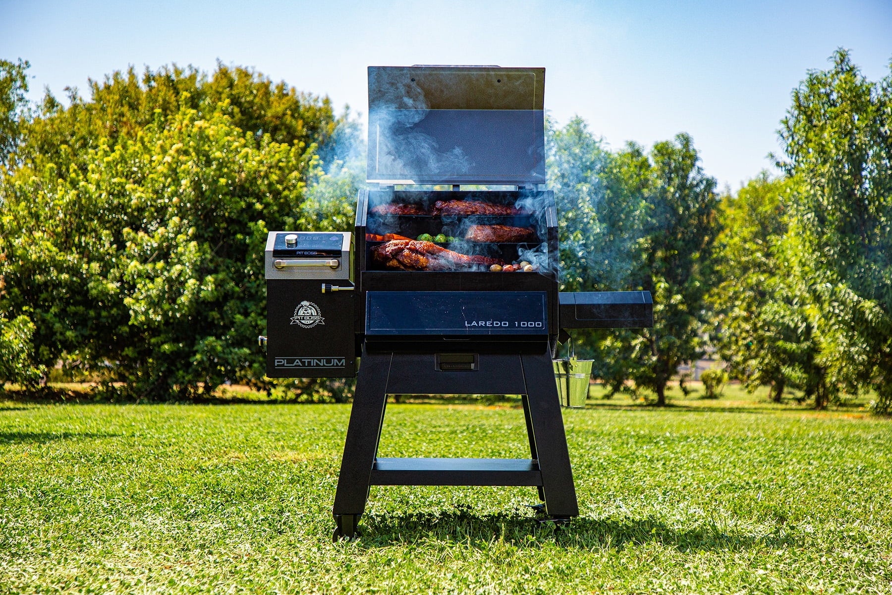 Pit Boss Platinum Laredo 1000 Sq. in. Wi-Fi® and Bluetooth® Enabled Wood Pellet Grill and Smoker