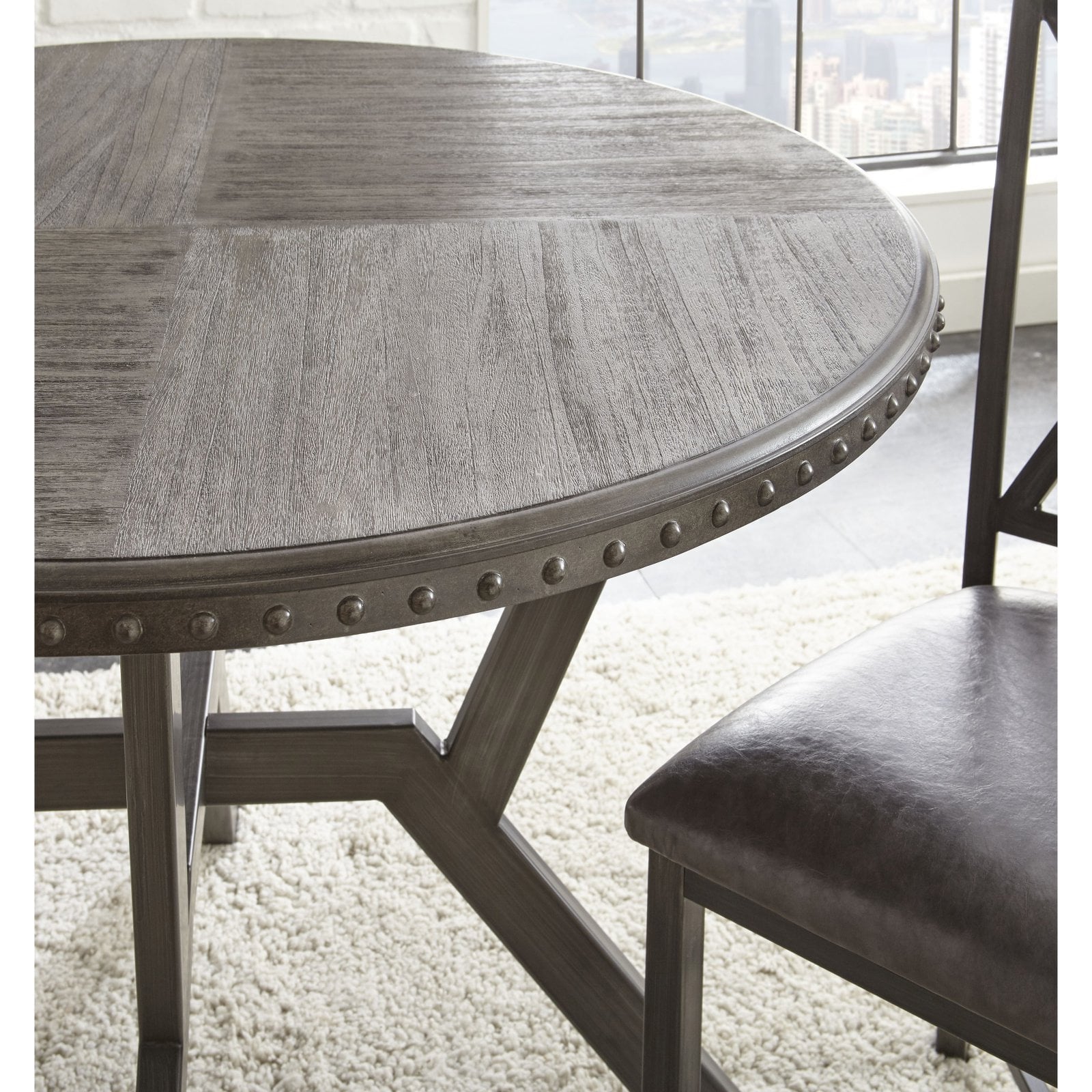 Steve Silver Co. Alamo Round Dining Table