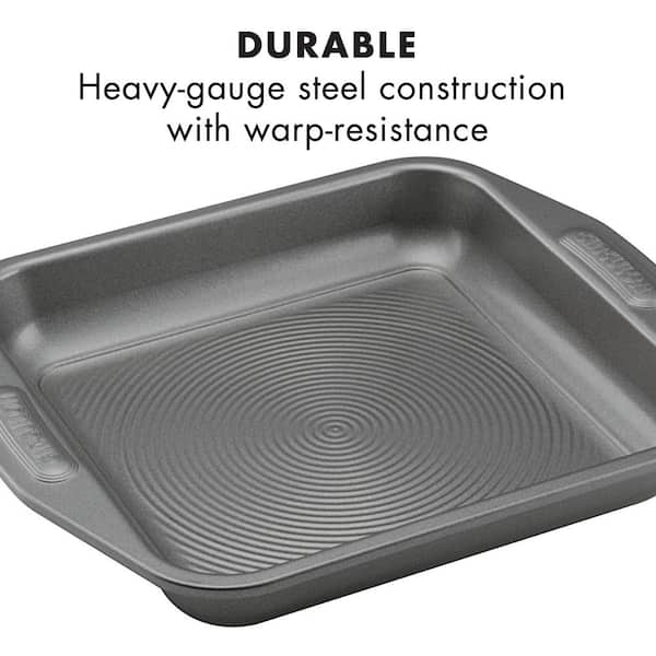 Nonstick 9 in. x 13 in. Cake Pan with Lid