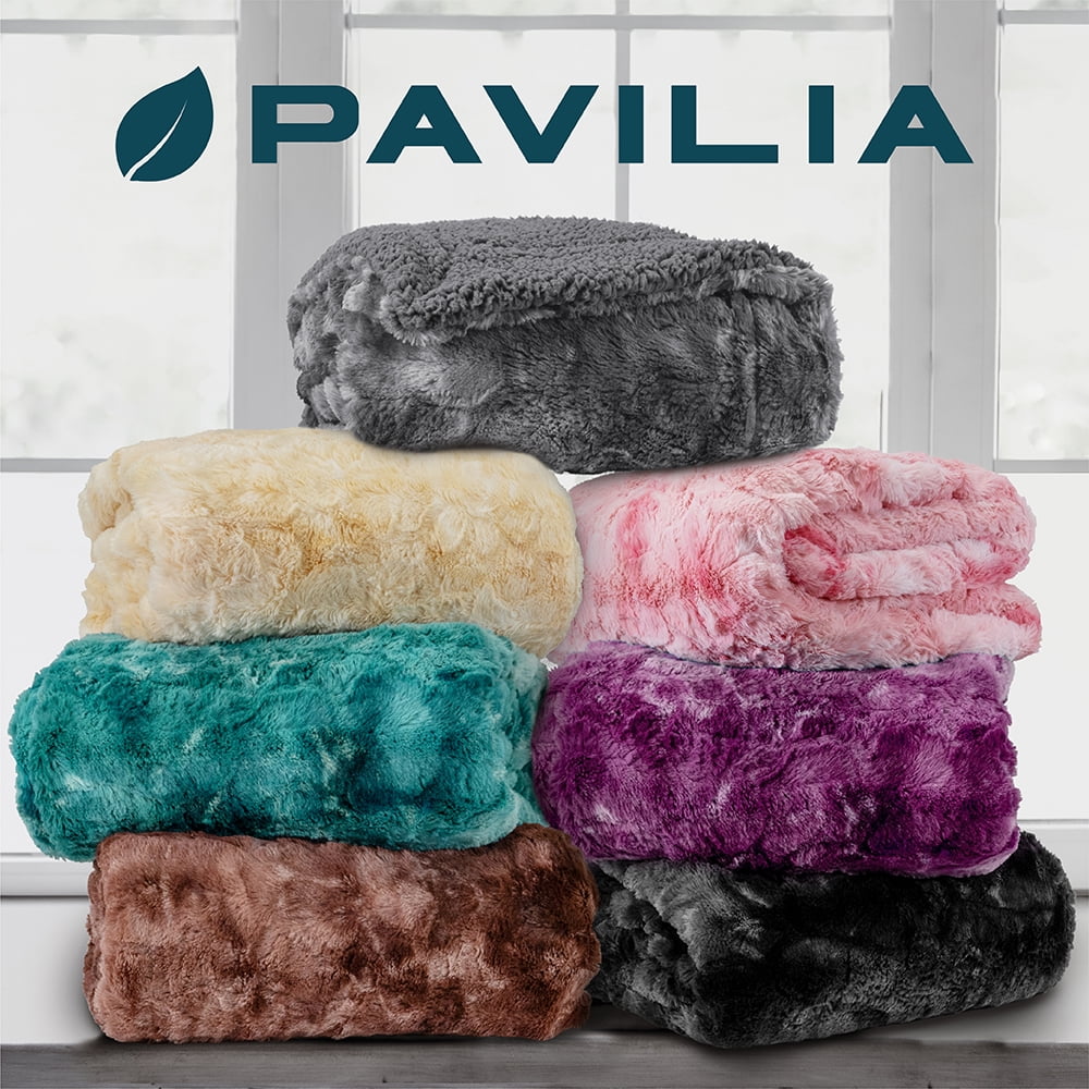 PAVILIA Faux Fur Queen Bed Blanket Tie-Dye Black, Soft Fuzzy Warm Sherpa Blanket for Bed, Fluffy Plush Thick Fleece Throw Blanket for Couch Sofa, Reversible Furry Shaggy Large Blanket, Black 90x90