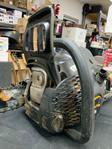 Poulan Pro PR4218, 18 in. 42cc 2-Cycle Gas Chainsaw