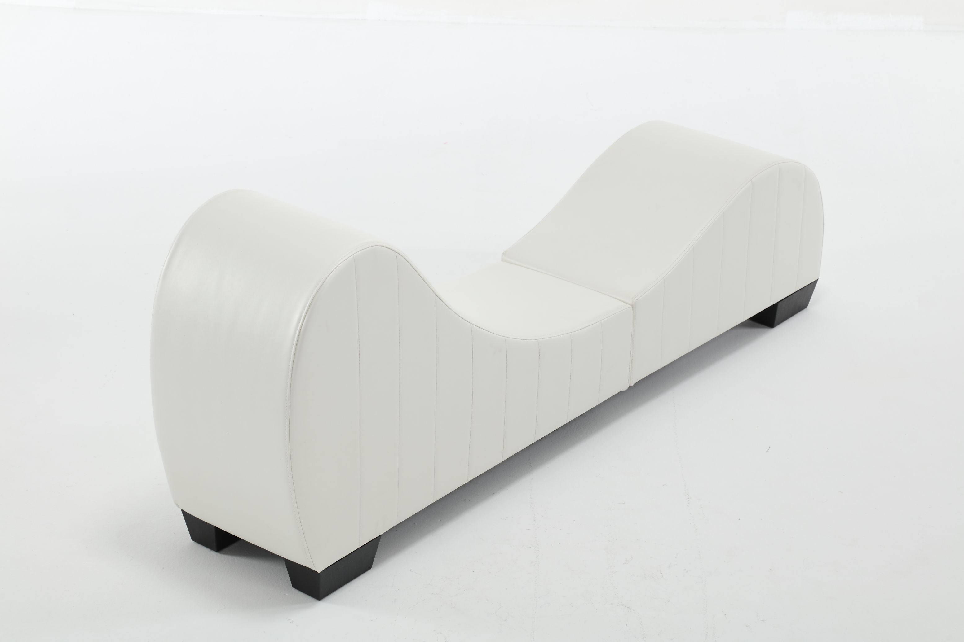 Walkfairy Yoga Chaise Lounge for Stretching & Relaxation Modern Faux Leather Curved Sofa, Modern Faux Leather Curved Sofa, Living Room Bedroom Accent, White