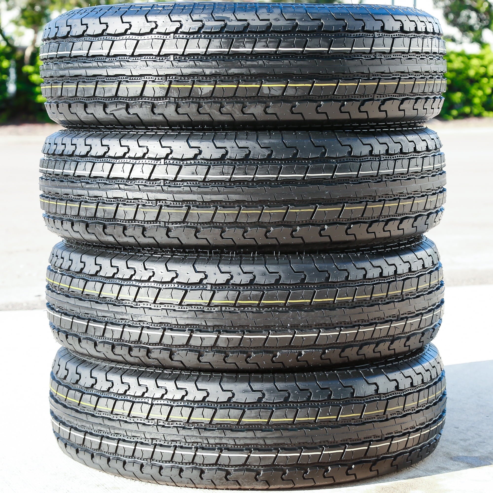 Tire Roundrule ST Hikee Semi Steel ST 235/80R16 Load F 12 Ply Trailer