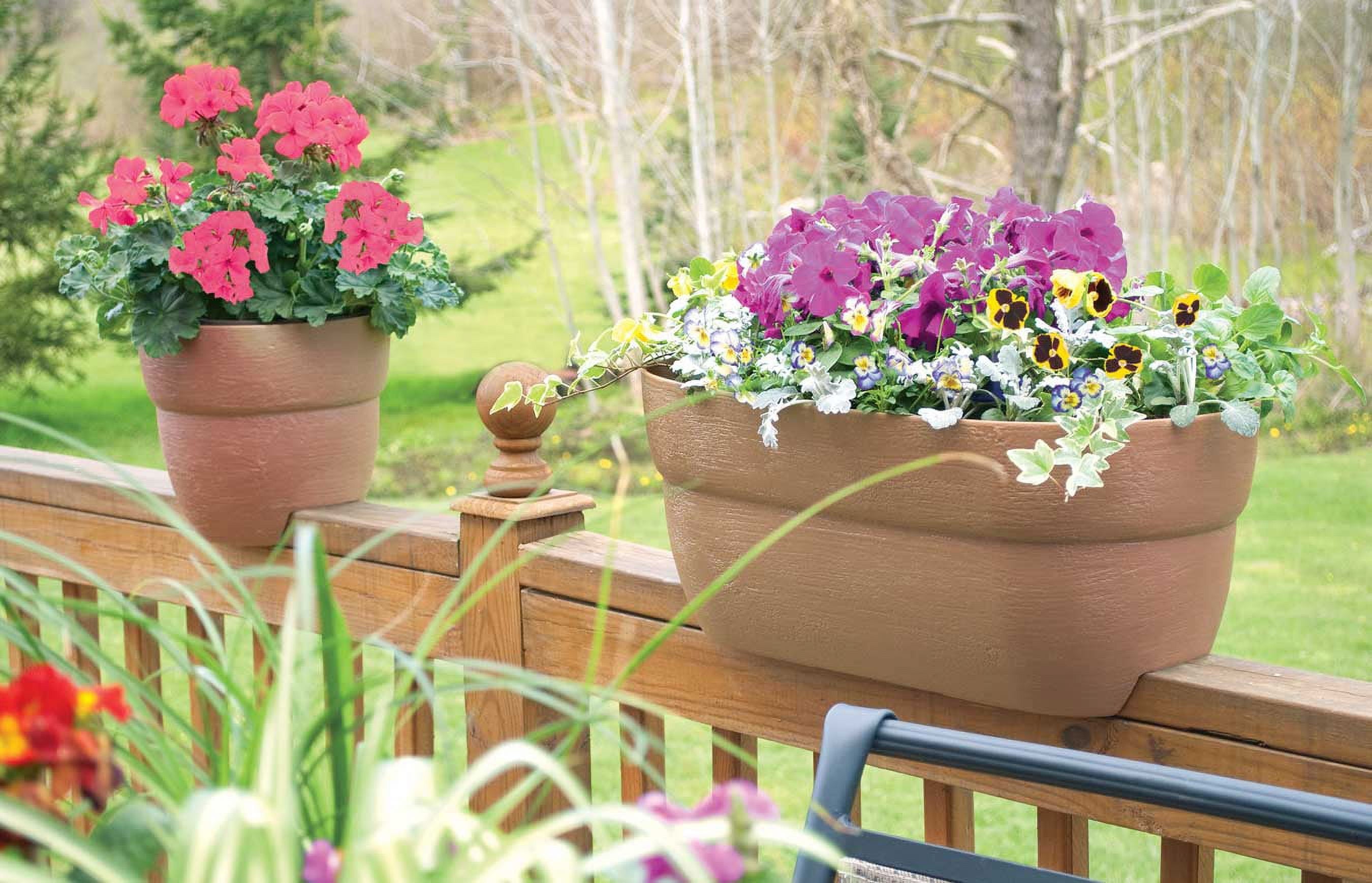 Bloomers Railing Planter with Drainage Holes – 24