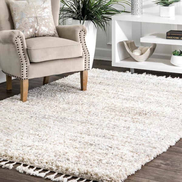 Contemporary Brooke Ivory 9 ft. x 12 ft. Shag Area Rug