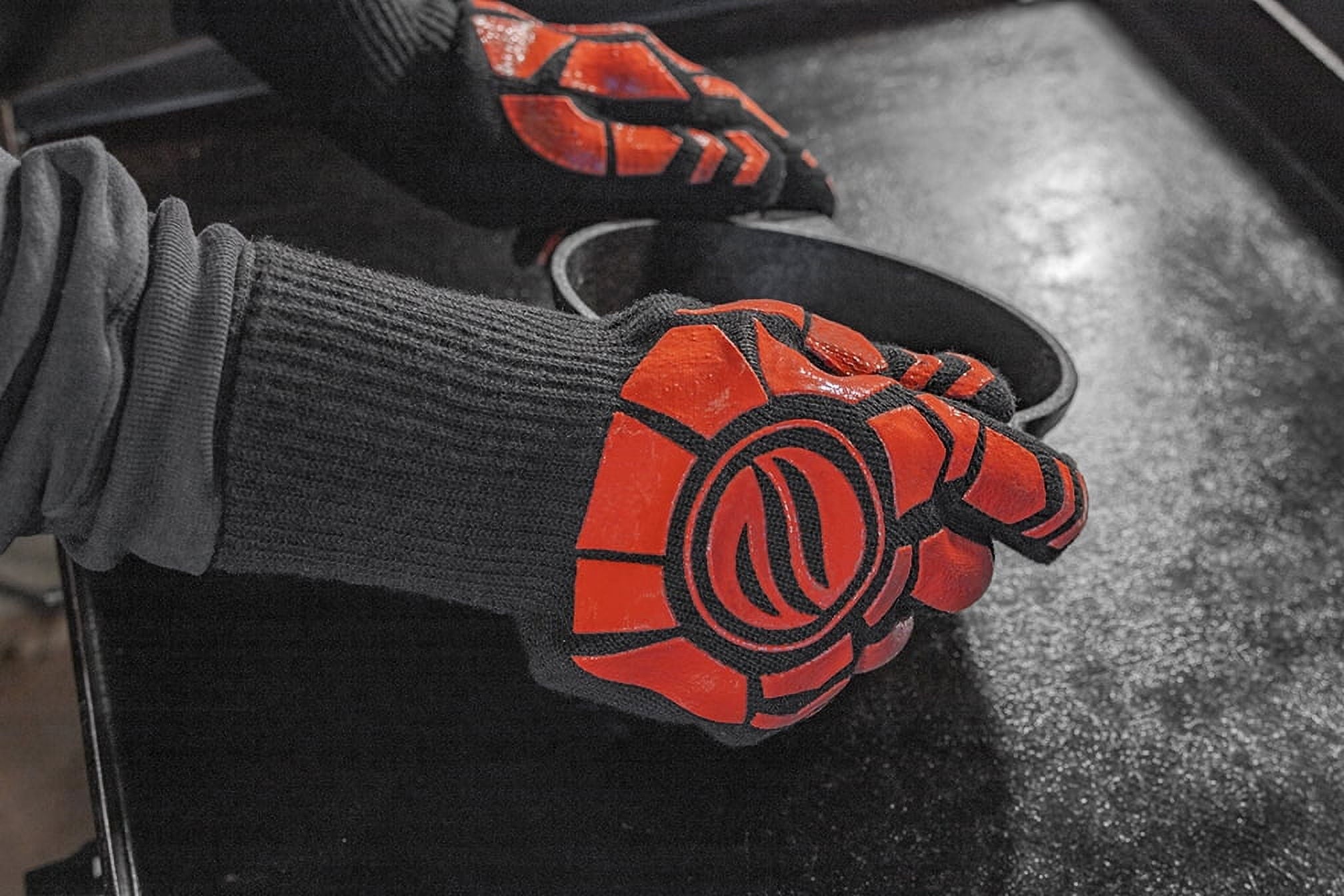 Blackstone Griddle Gloves - Heat-Resistant up to 500 Degrees