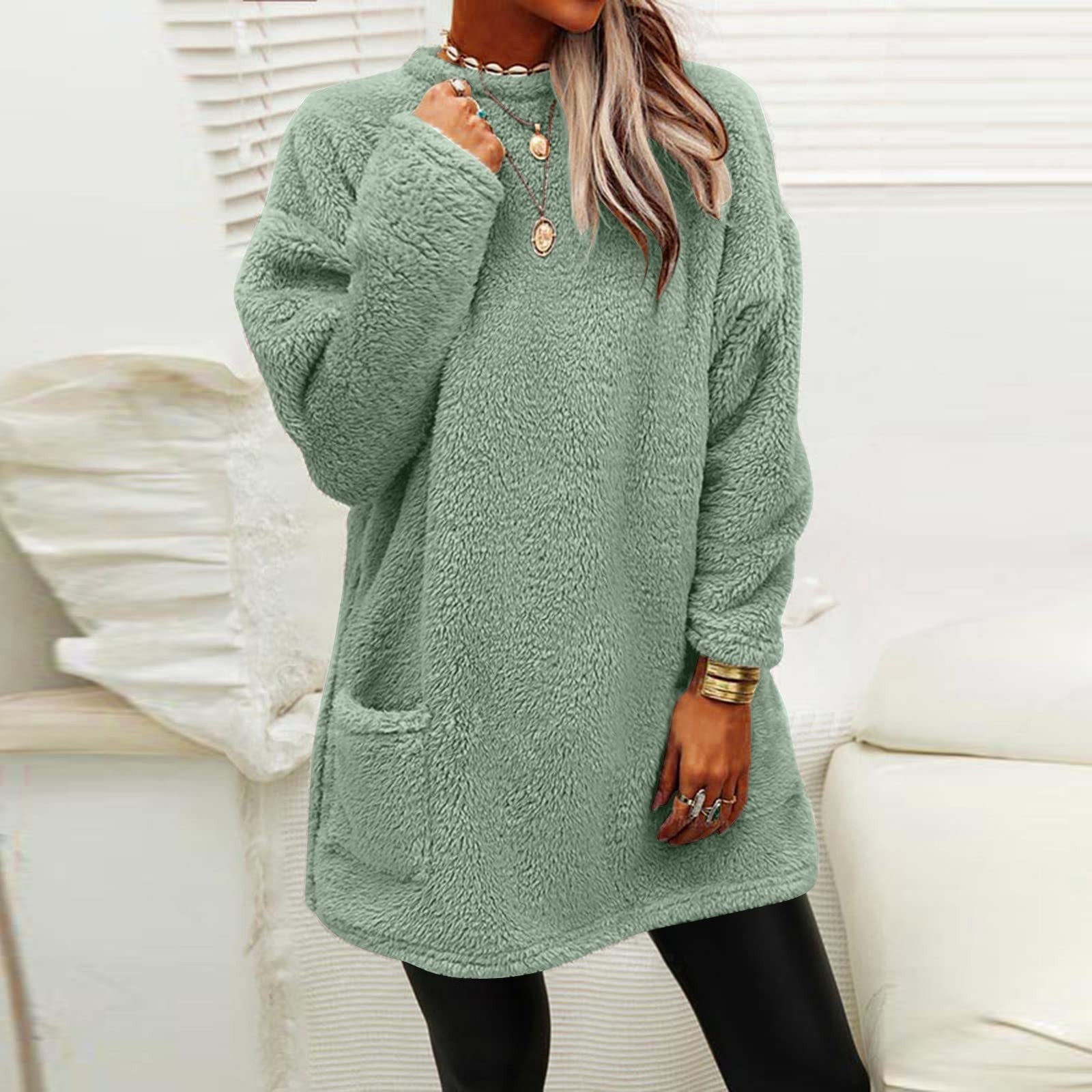 Women's Winter Warm Sherpa Lined Fleece Crewneck Sweatshirt with Pocket Solid Thermal Pullover Loungewear Tunic Tops