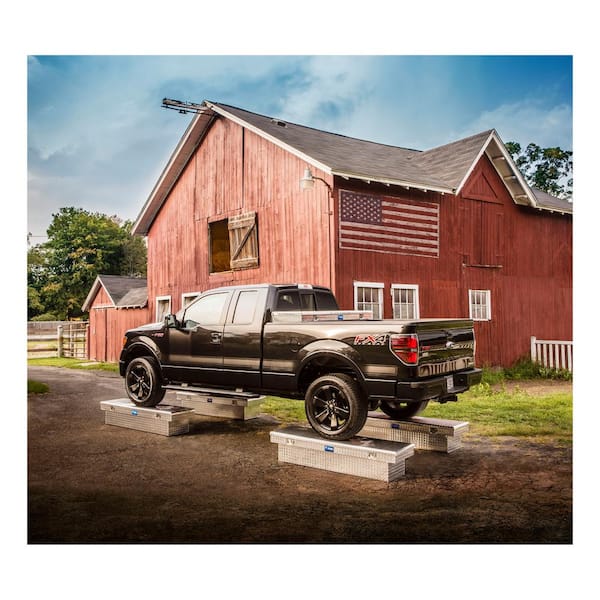 63 in. Bright Aluminum Crossover Truck Tool Box (Heavy Packaging)