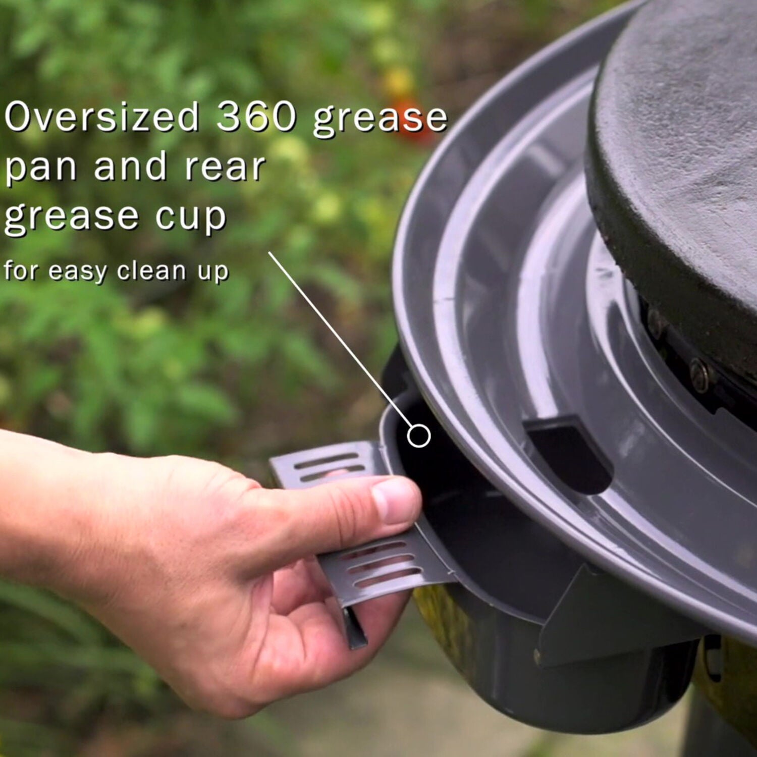 22-In. Diameter Deluxe Outdoor Griddle Cooking Center with 1 Folding Prep Table and Paper Towel Holder