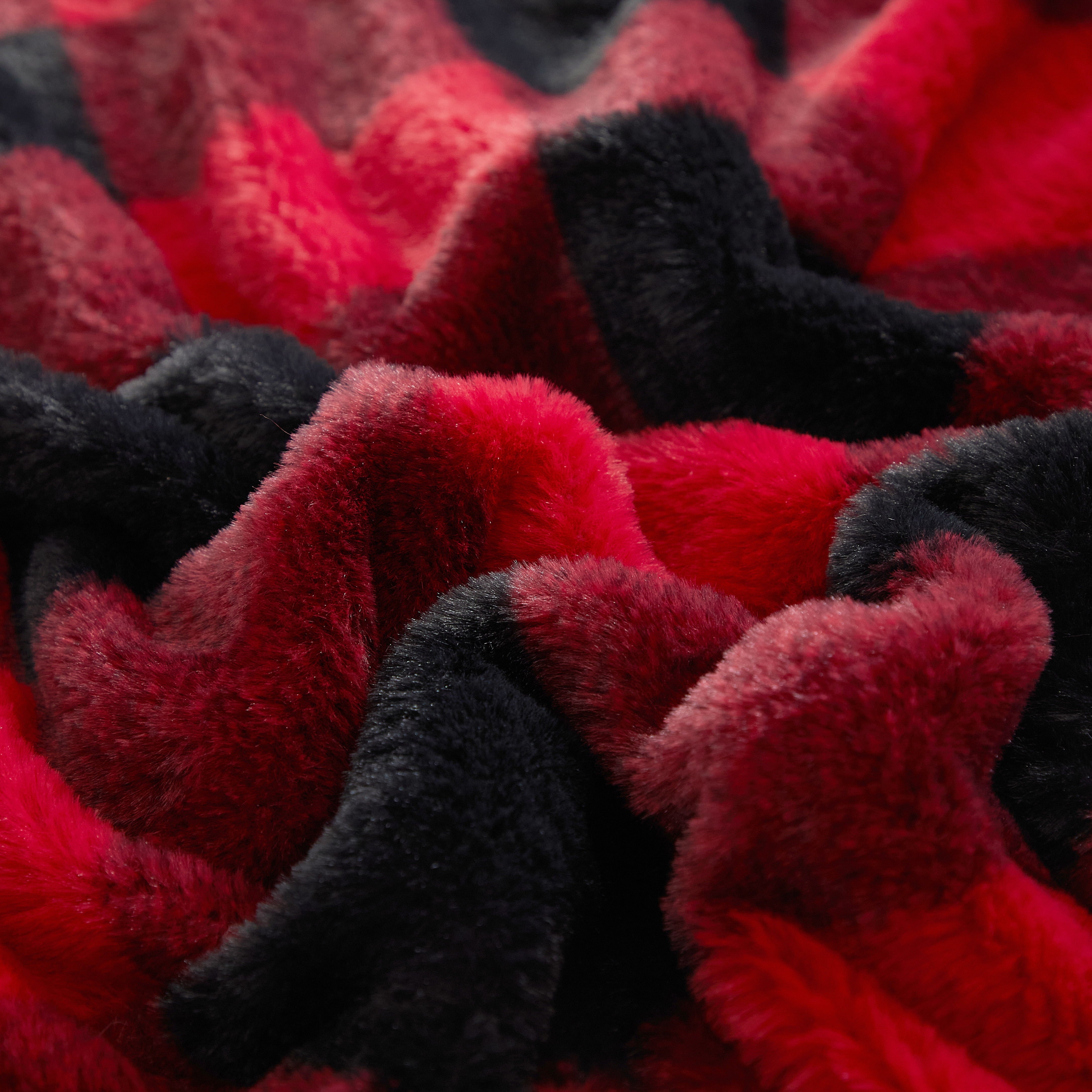 Dearfoams Reverse Sherpa Throw Blanket, Red Buffalo Check, Standard Throw