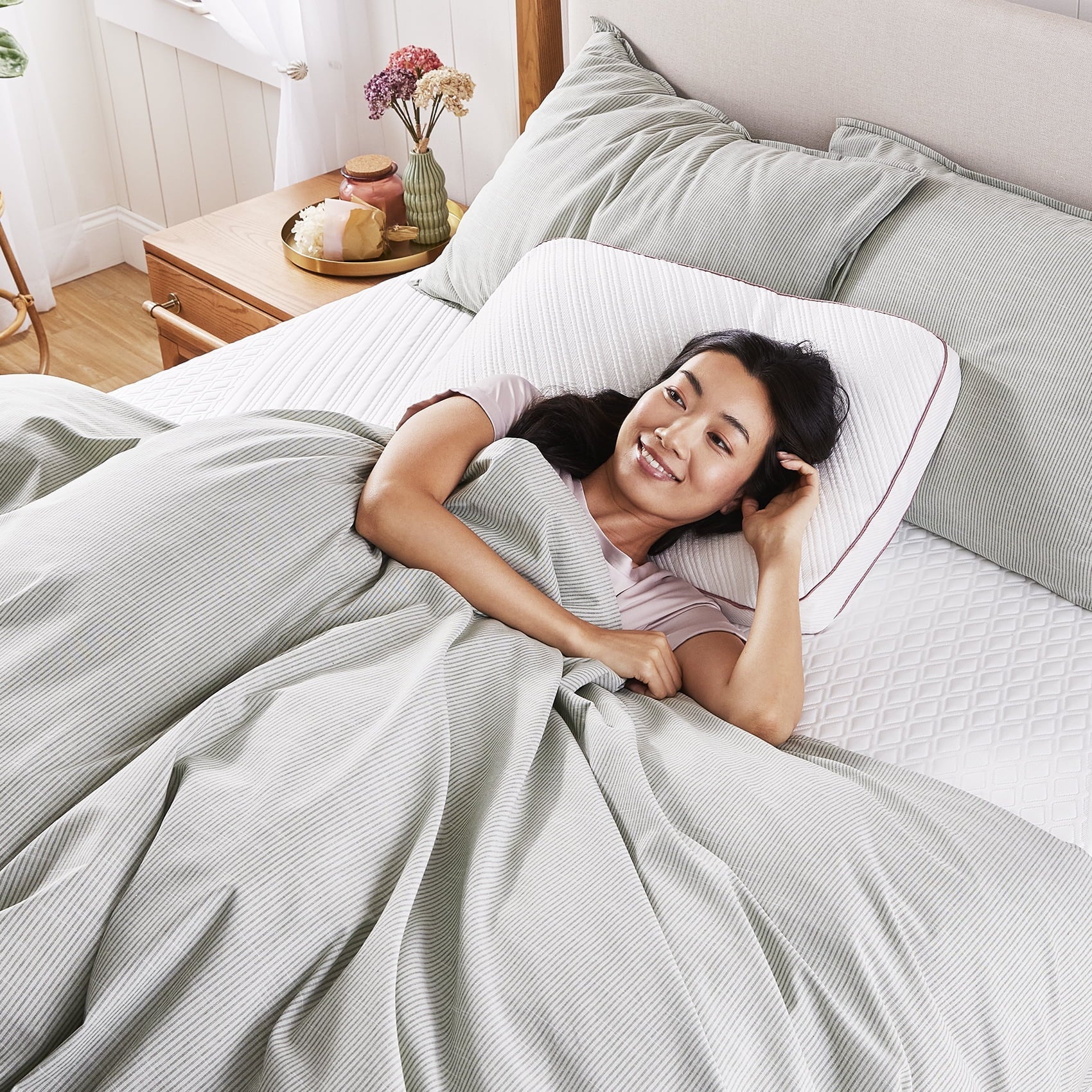 by Novaform 10 inch Hybrid Support Mattress, Queen