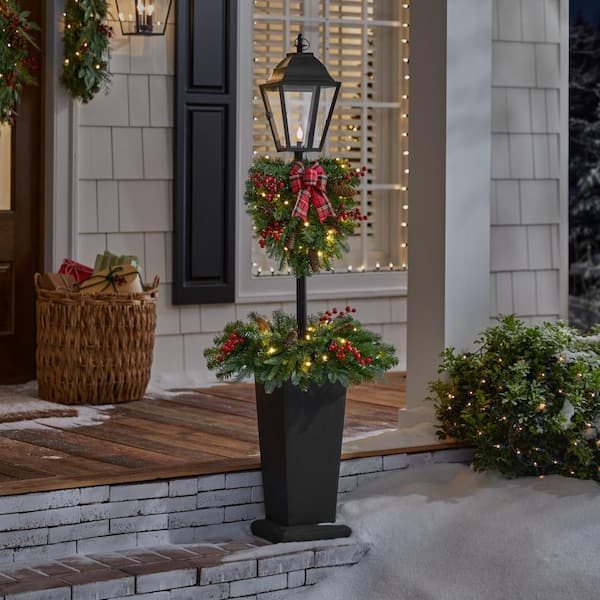 5 ft. Spruce Lantern Potted Christmas Tree